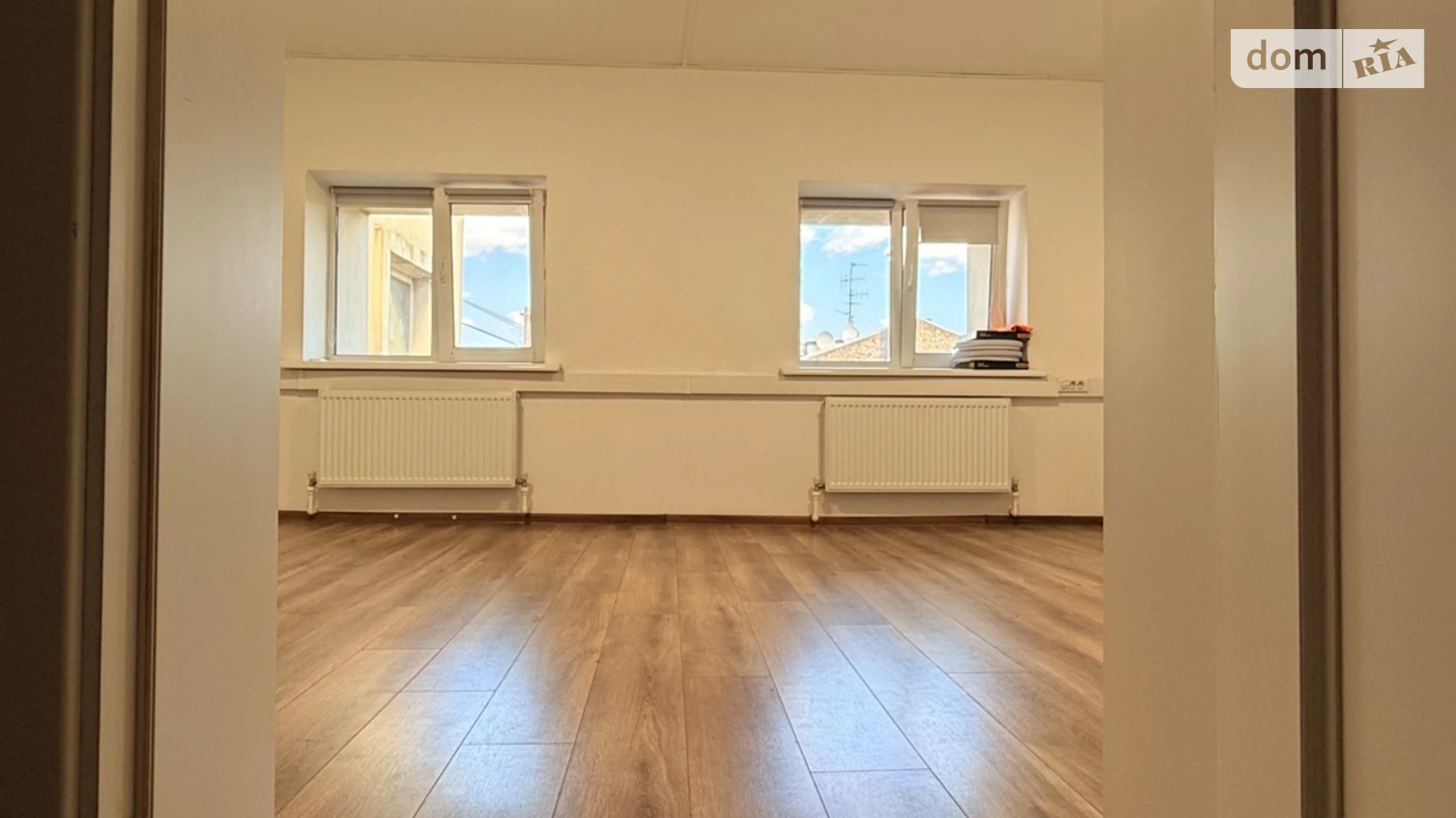 Сдается в аренду офис 21 кв. м в бизнес-центре, цена: 6300 грн - фото 5