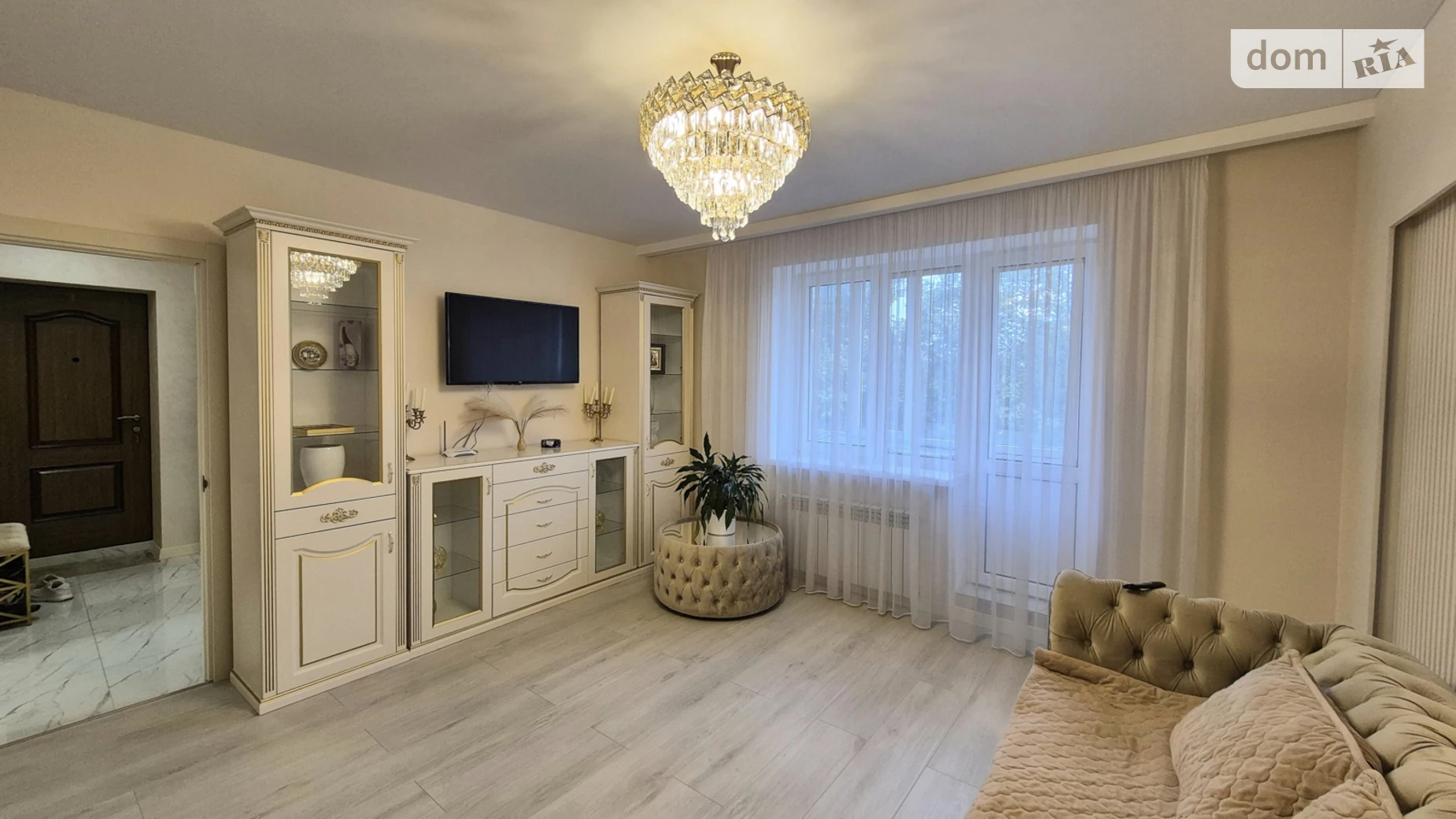 вул. Марка Вовчка, 14 Центр Рівне, цена: 98500 $ - фото 2