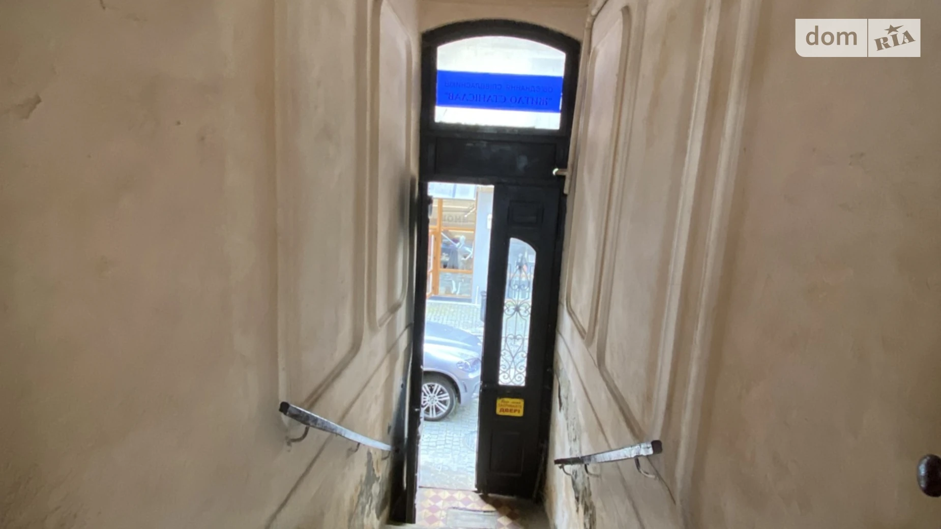 Продается 1-комнатная квартира 27 кв. м в Ивано-Франковске, ул. Станиславская, 11 - фото 4