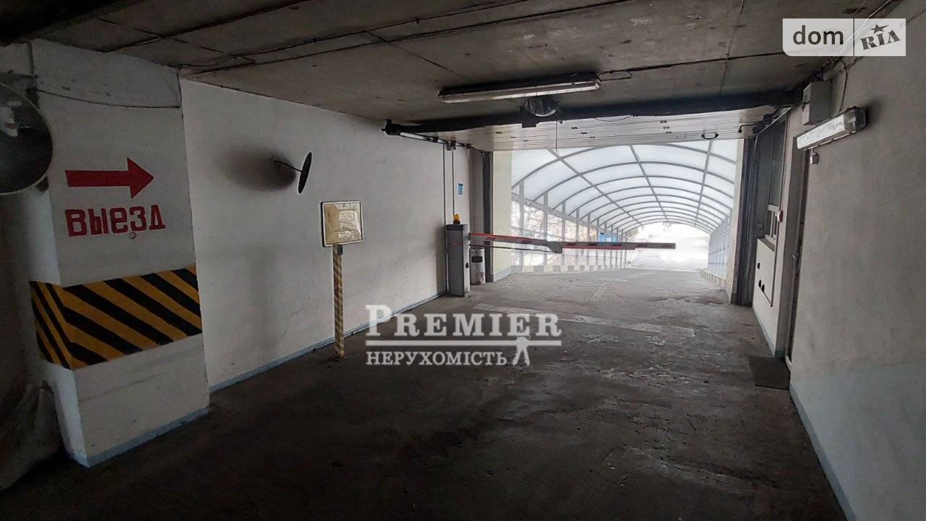 Продается подземный паркинг под легковое авто на 15 кв. м, цена: 8000 $ - фото 3