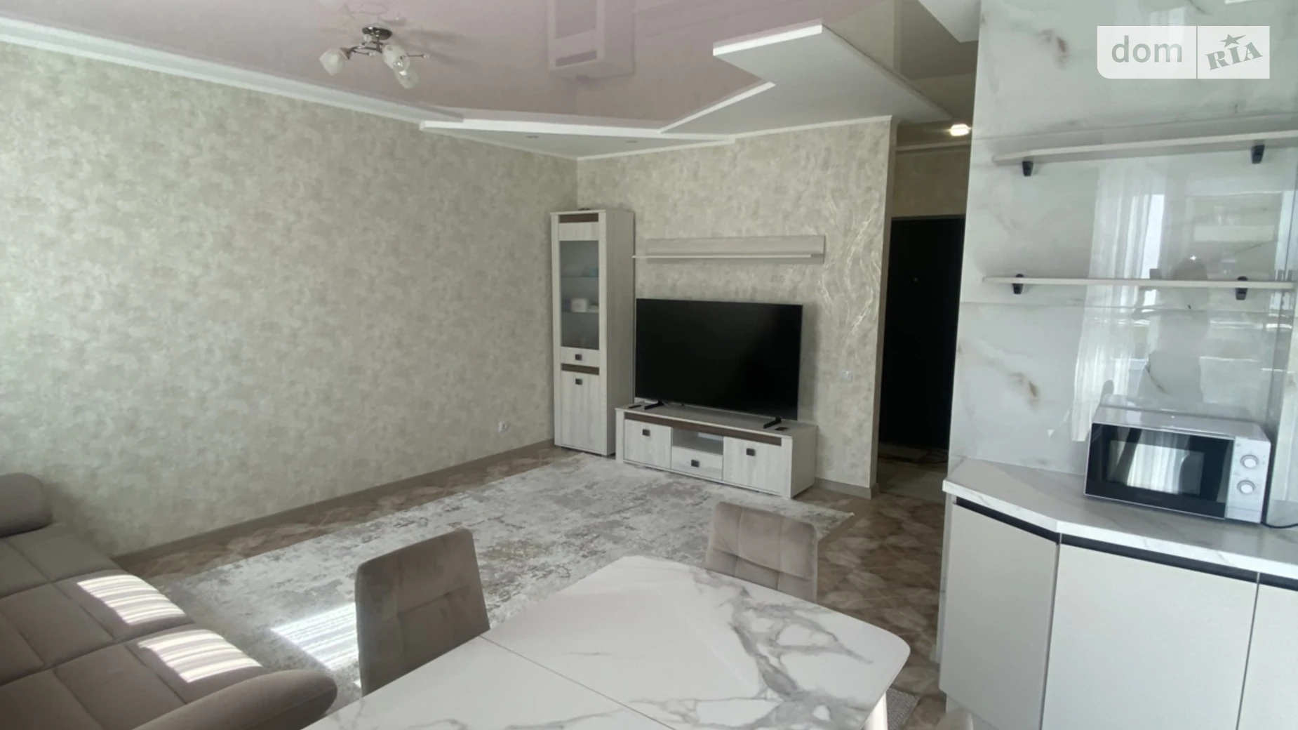 Продается 2-комнатная квартира 56.15 кв. м в Житомире, ул. Ивана Слеты(Бородия), 49Г - фото 2