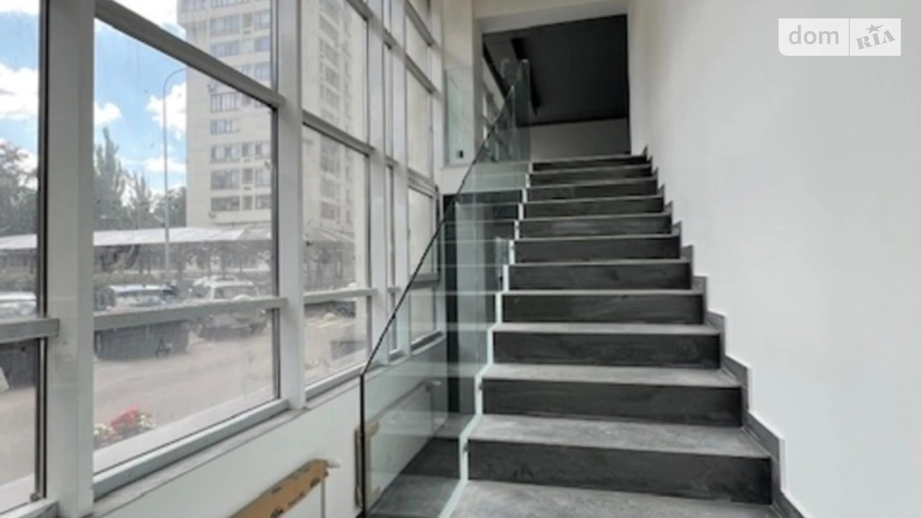 Сдается в аренду помещения свободного назначения 180 кв. м в 24-этажном здании, цена: 2520 $ - фото 2