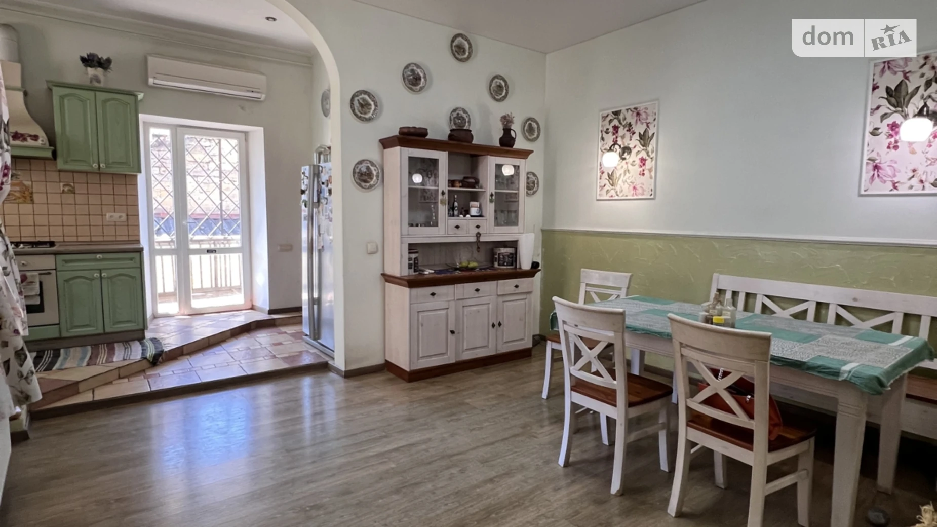 Продается 3-комнатная квартира 111.9 кв. м в Одессе, ул. Малая, 11 - фото 3