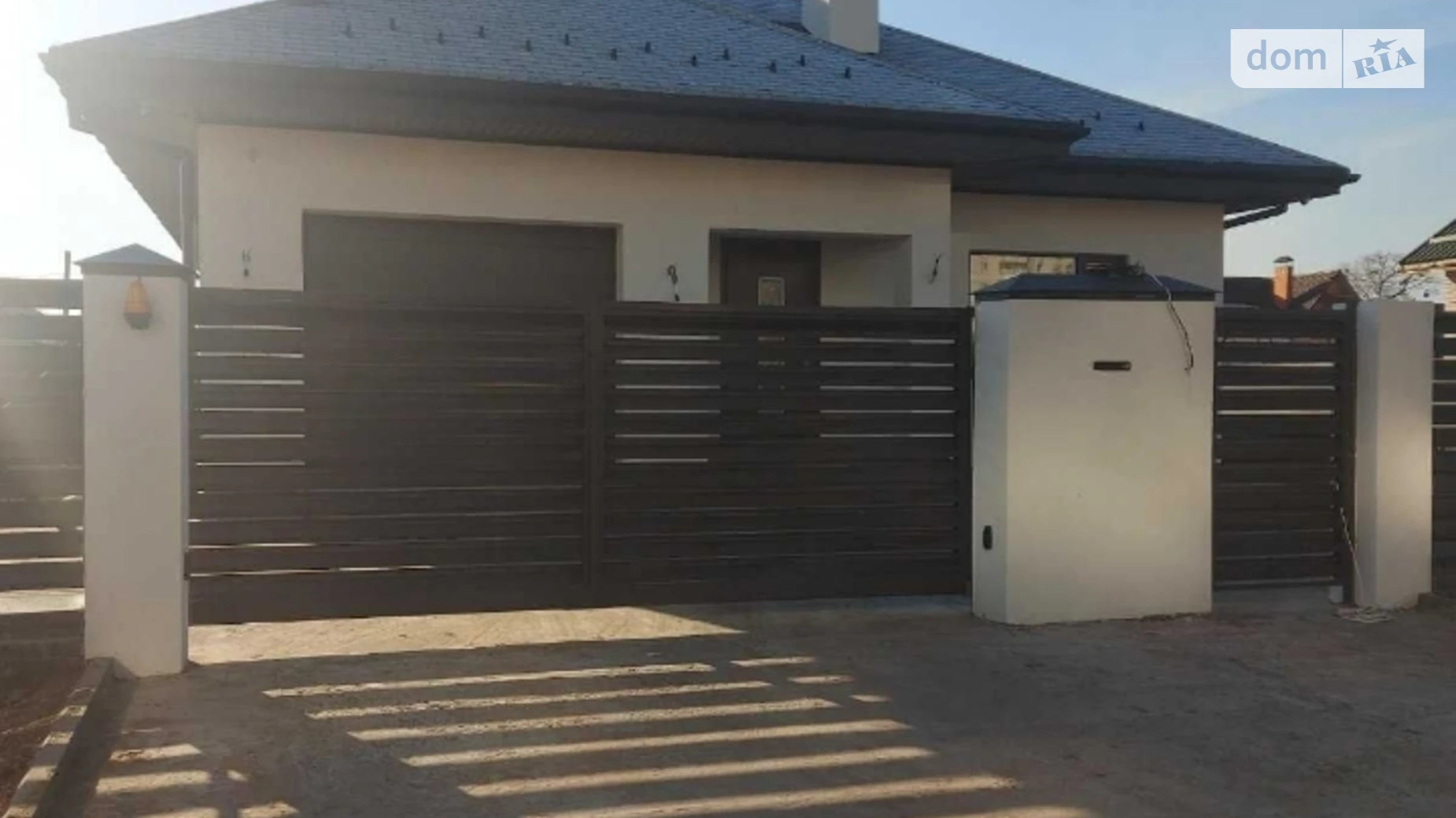 Продается дом на 2 этажа 185 кв. м с камином, цена: 400000 $ - фото 2