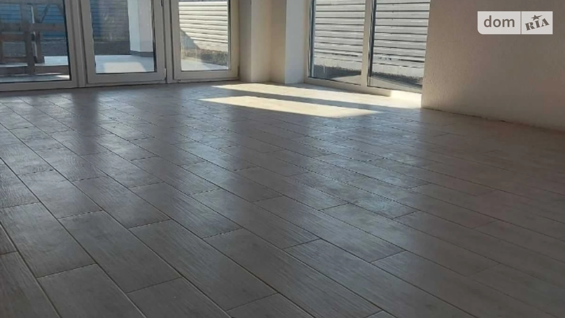 Продается дом на 2 этажа 185 кв. м с камином, цена: 400000 $ - фото 4
