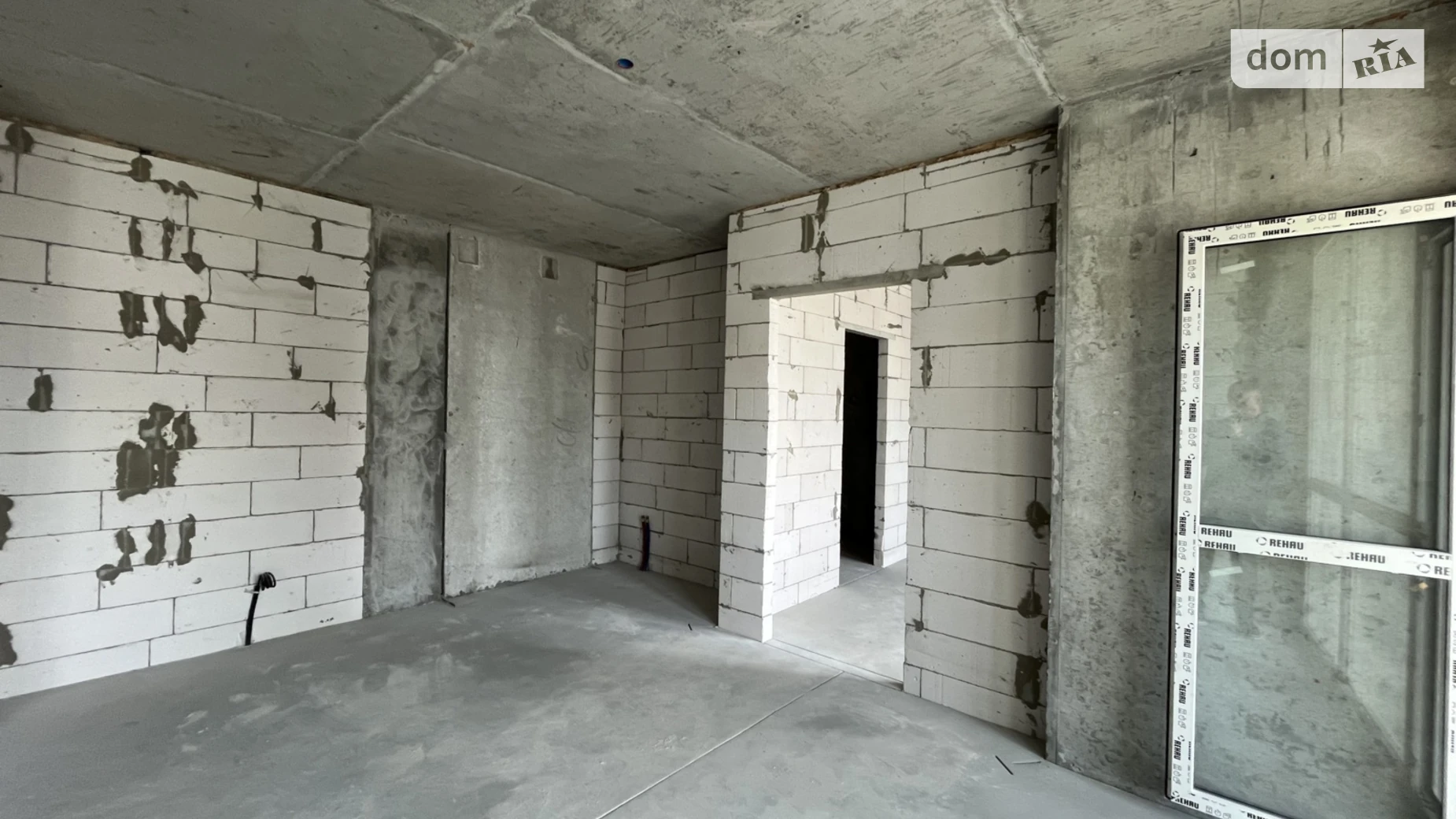 Продается 2-комнатная квартира 67 кв. м в Киеве, вул. Причальная, 10 - фото 3