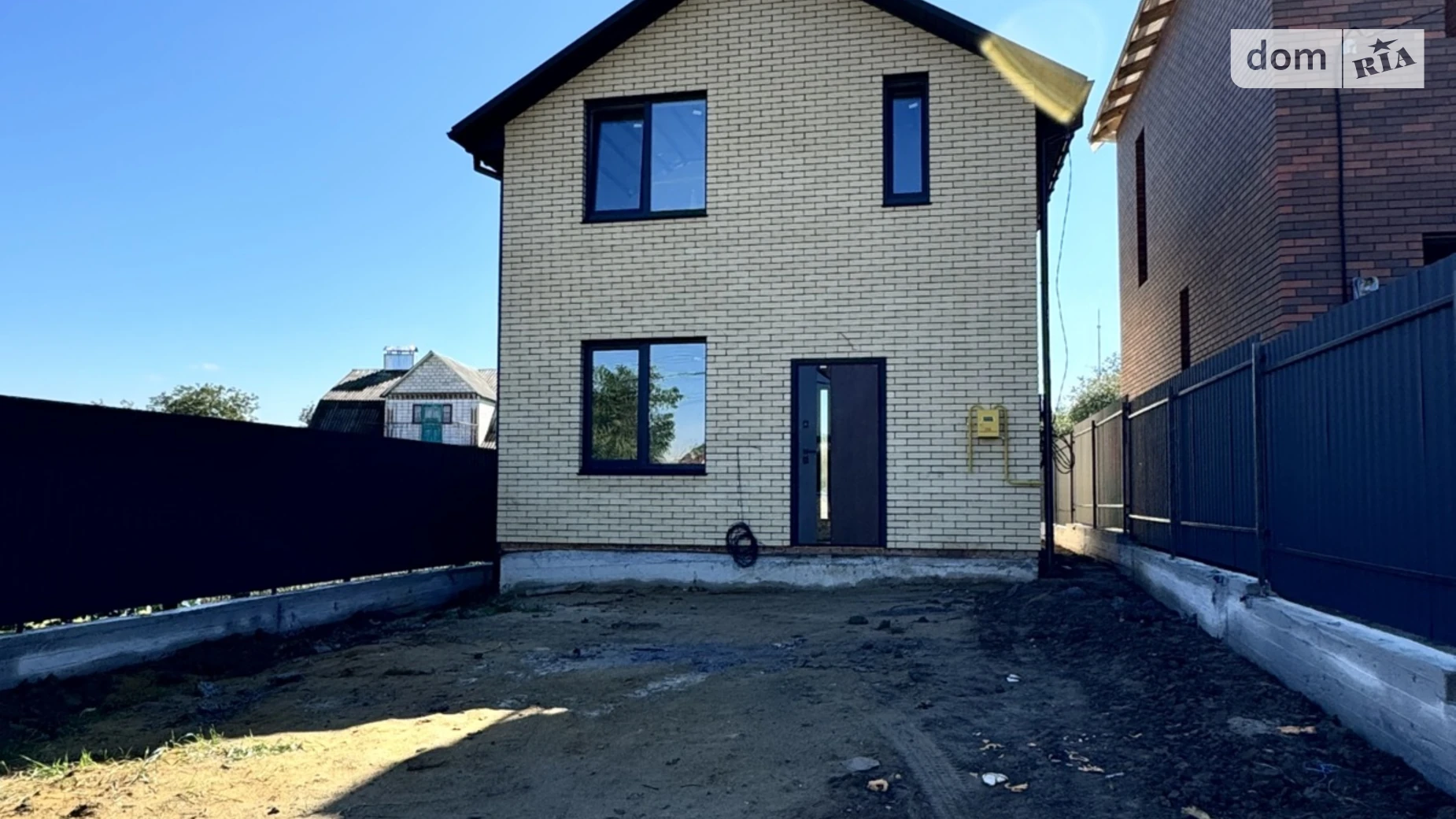 Продается дом на 2 этажа 107 кв. м с балконом, цена: 88000 $ - фото 2