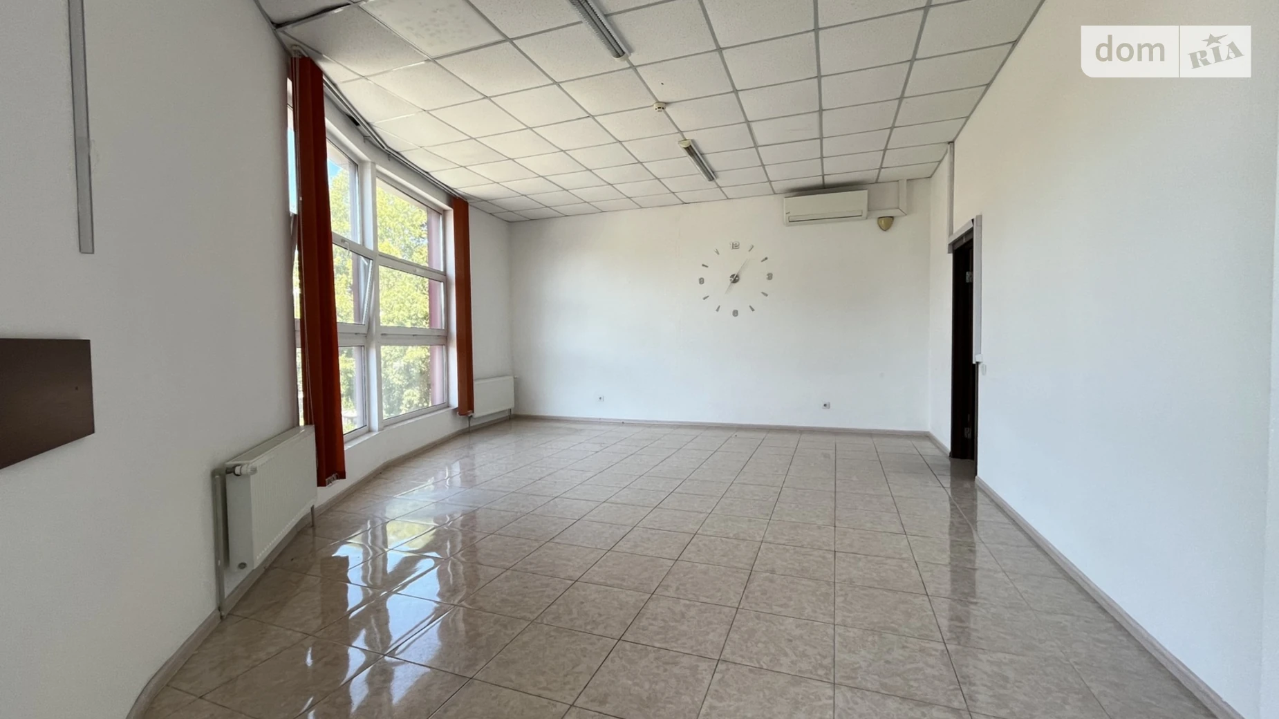 Сдается в аренду офис 220 кв. м в бизнес-центре, цена: 50000 грн - фото 3