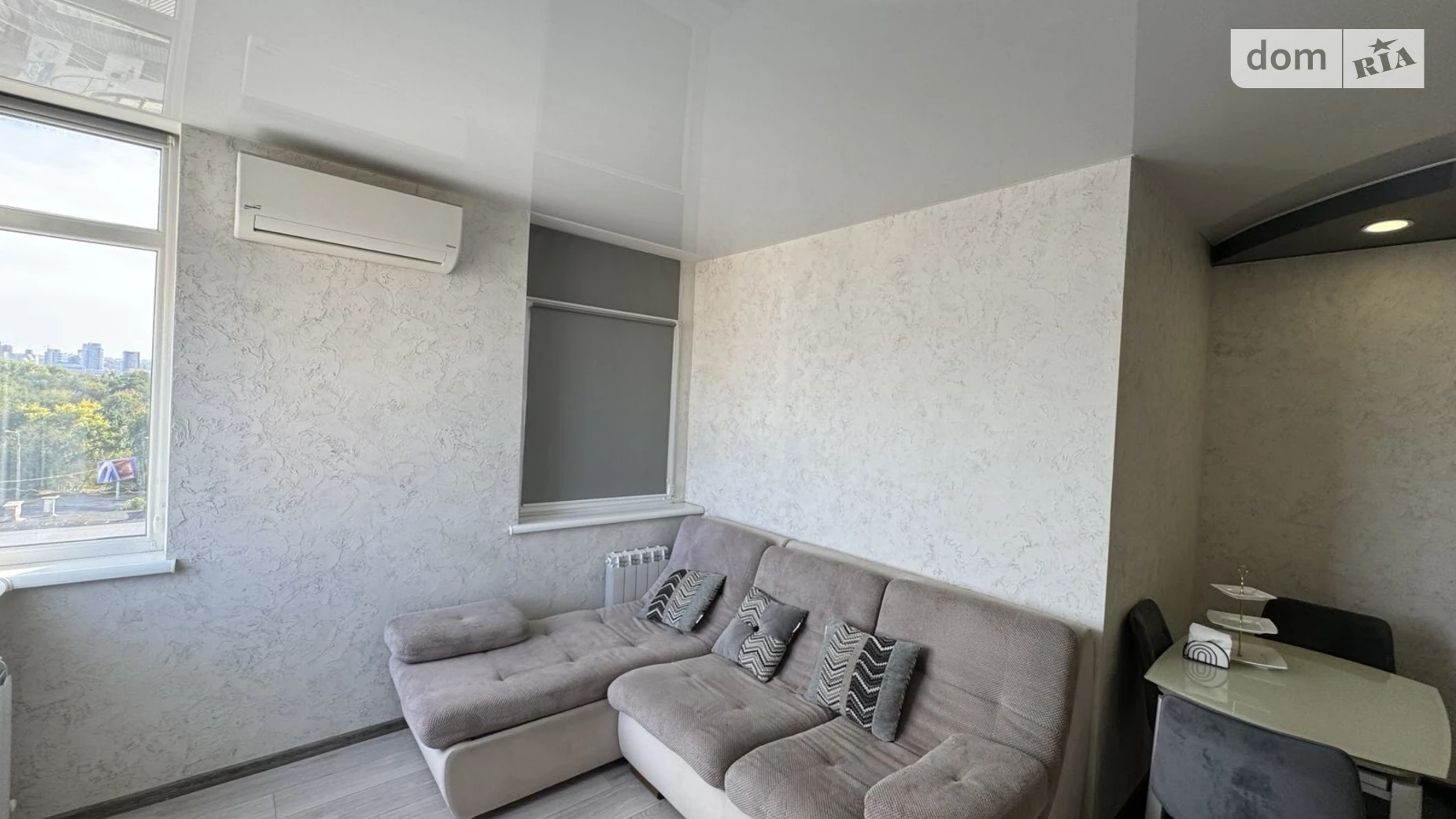 Продается 1-комнатная квартира 70.3 кв. м в Днепре, ул. Луговская - фото 5