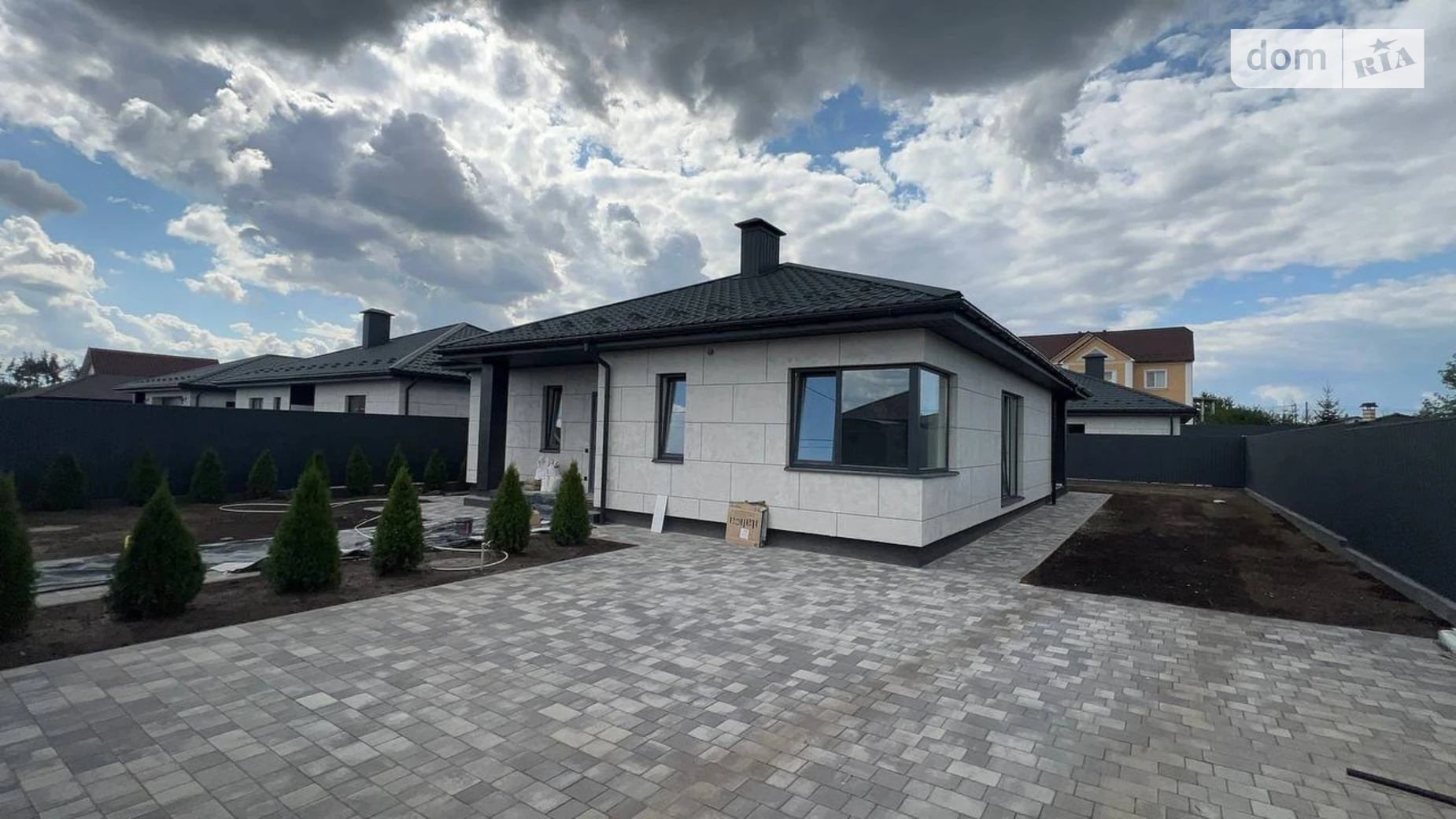 Продается одноэтажный дом 115 кв. м с гаражом, цена: 160000 $ - фото 2