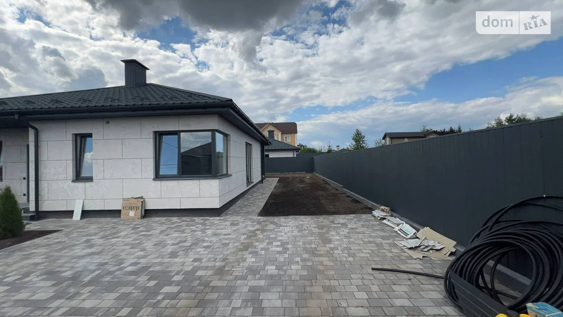 Продается одноэтажный дом 115 кв. м с гаражом, цена: 160000 $ - фото 4