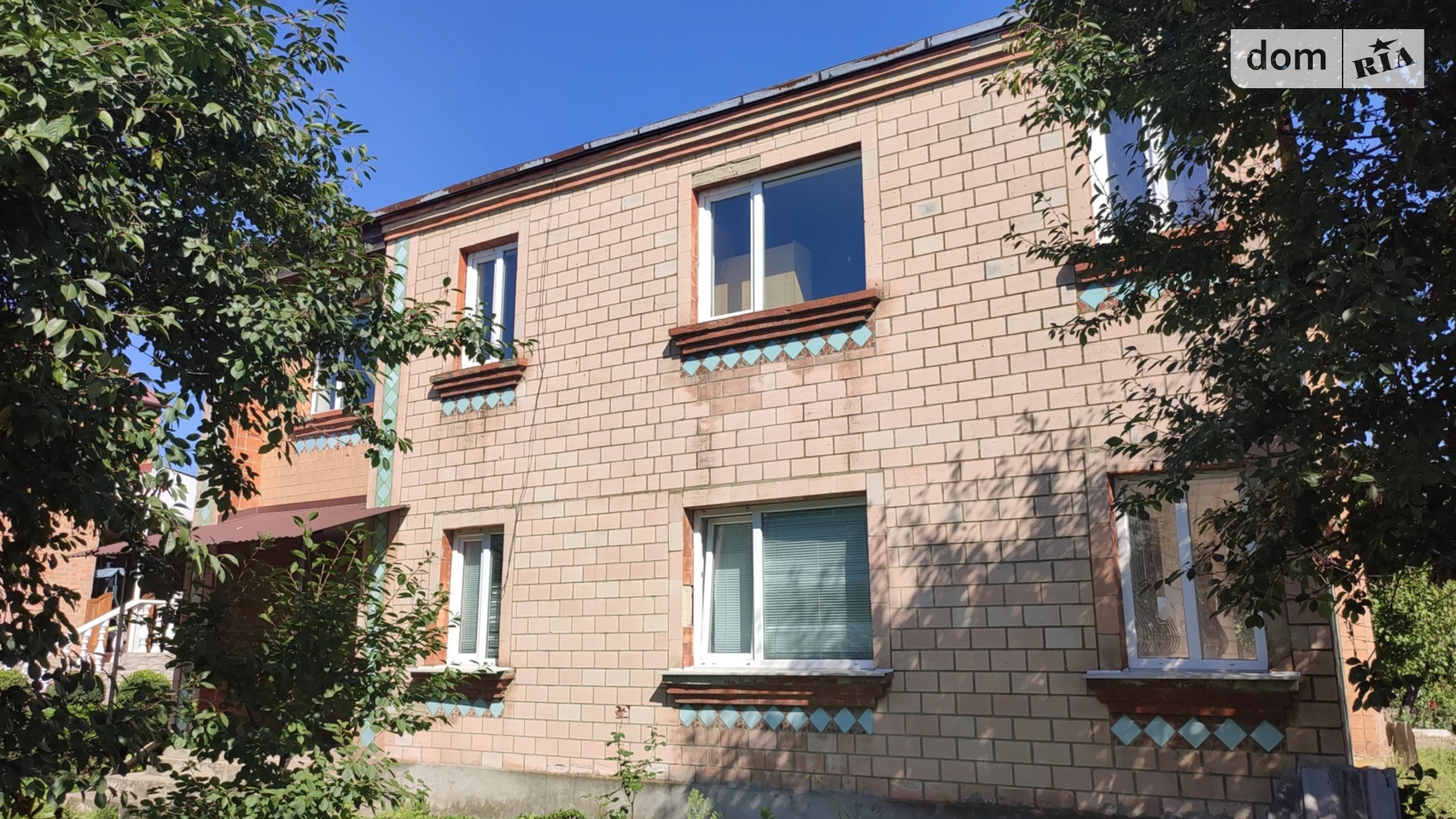Продается дом на 2 этажа 131.3 кв. м с бассейном, цена: 55000 $ - фото 2