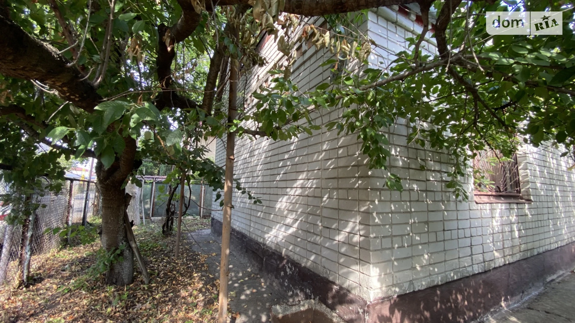 Продается дом на 2 этажа 59.7 кв. м с гаражом, цена: 40000 $ - фото 2