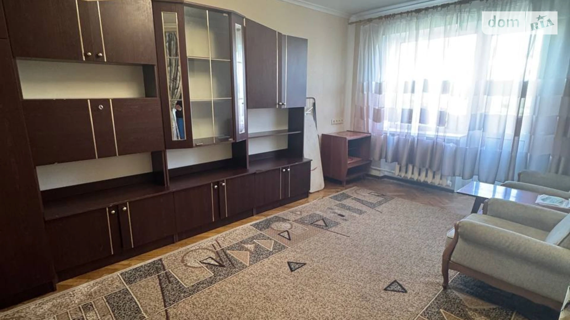 Продається 1-кімнатна квартира 32 кв. м у Києві, бул. Миколи Міхновського(Дружби Народів), 6 - фото 2