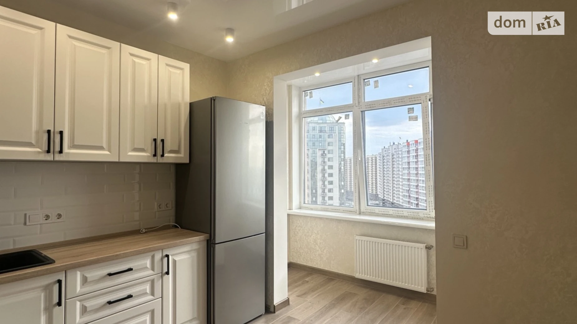 Продается 2-комнатная квартира 60 кв. м в Лиманке, ул. Жемчужная, 1Б - фото 4