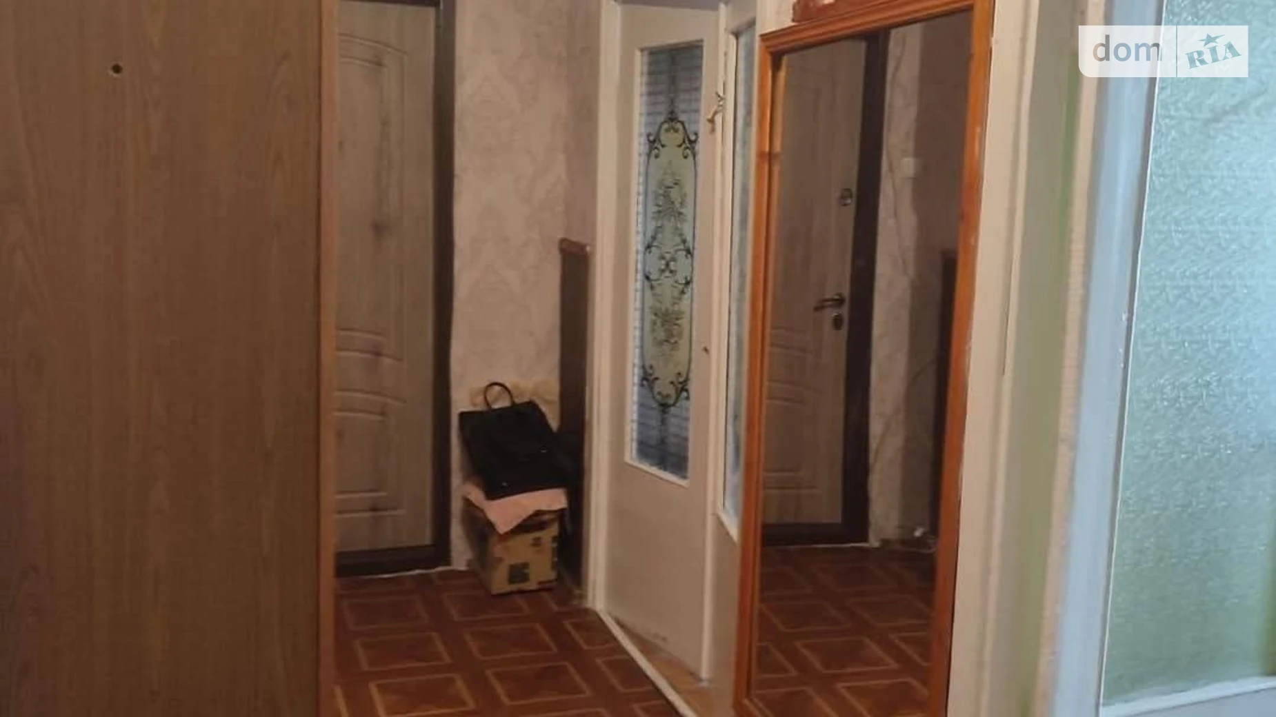 3-комнатная квартира 64 кв. м в Тернополе, ул. 15-го Апреля - фото 4