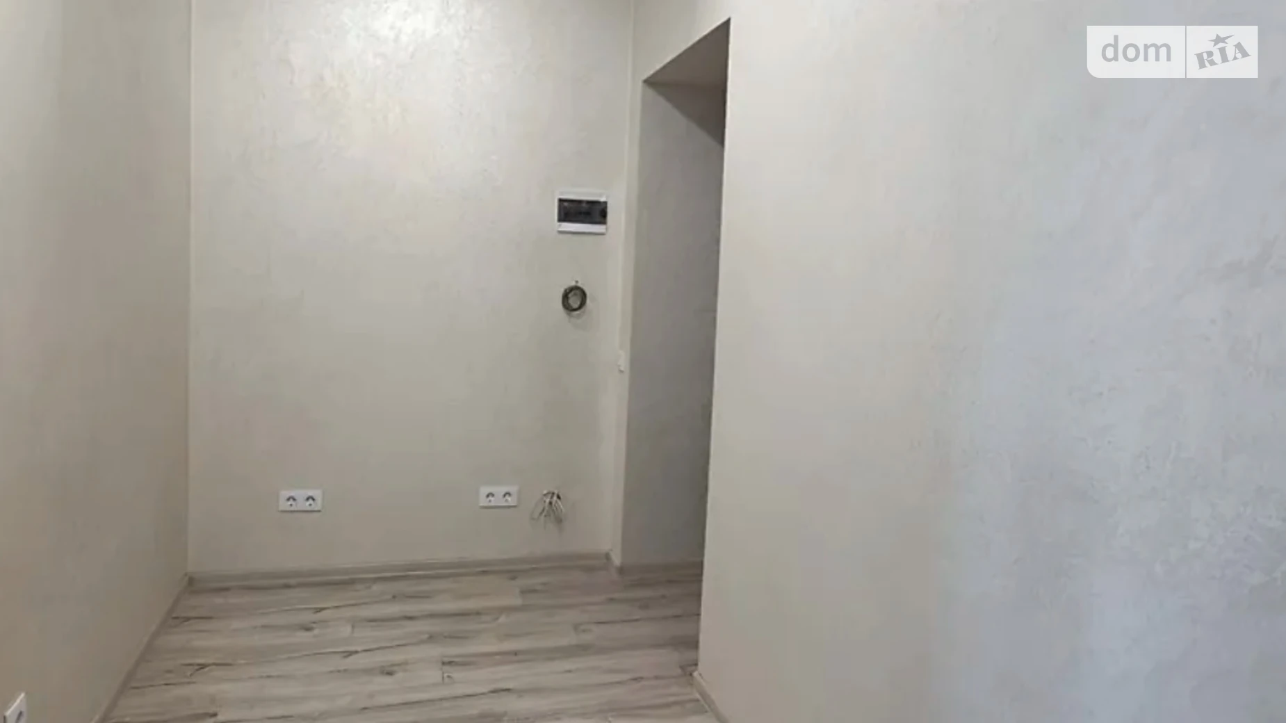 Продается 1-комнатная квартира 38 кв. м в Ровно, ул. Соборная, 289 - фото 5