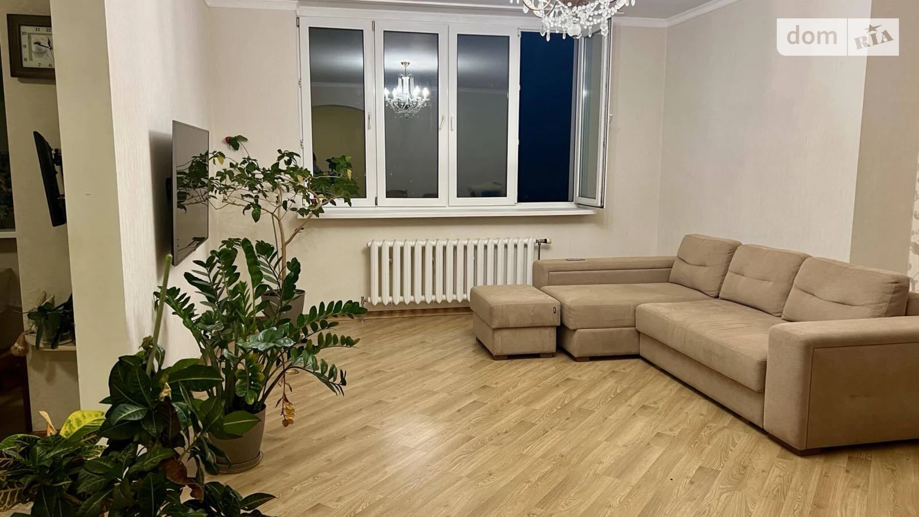 Продається 3-кімнатна квартира 107.9 кв. м у Києві, вул. Срібнокільська, 1 - фото 3