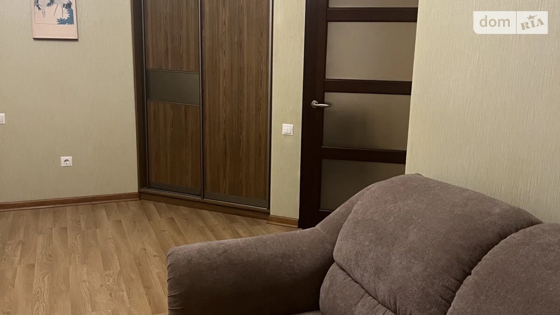 Продається 3-кімнатна квартира 107.9 кв. м у Києві, вул. Срібнокільська, 1 - фото 4