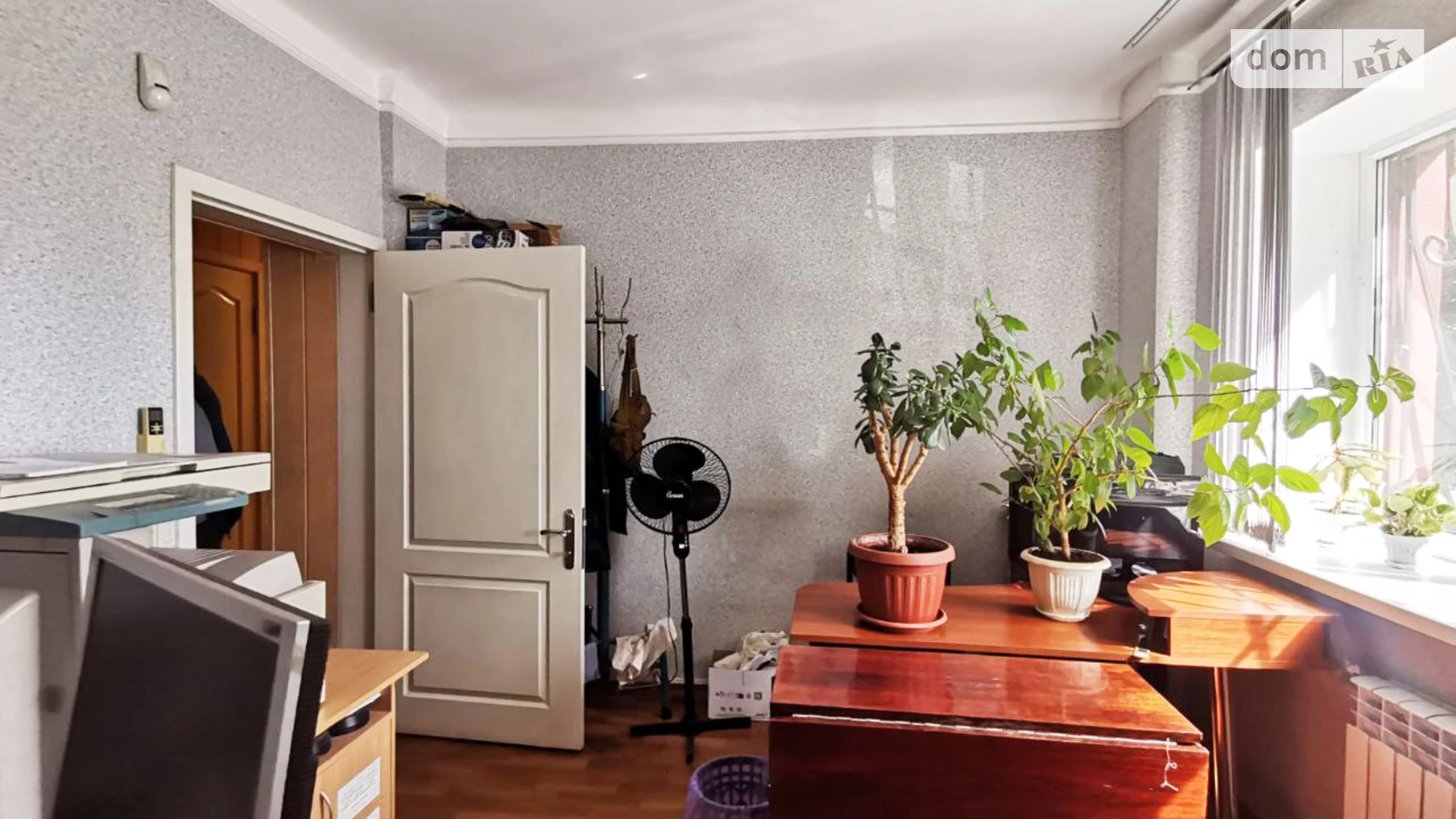 Продається офіс 41.6 кв. м в бізнес-центрі, цена: 19000 $ - фото 2