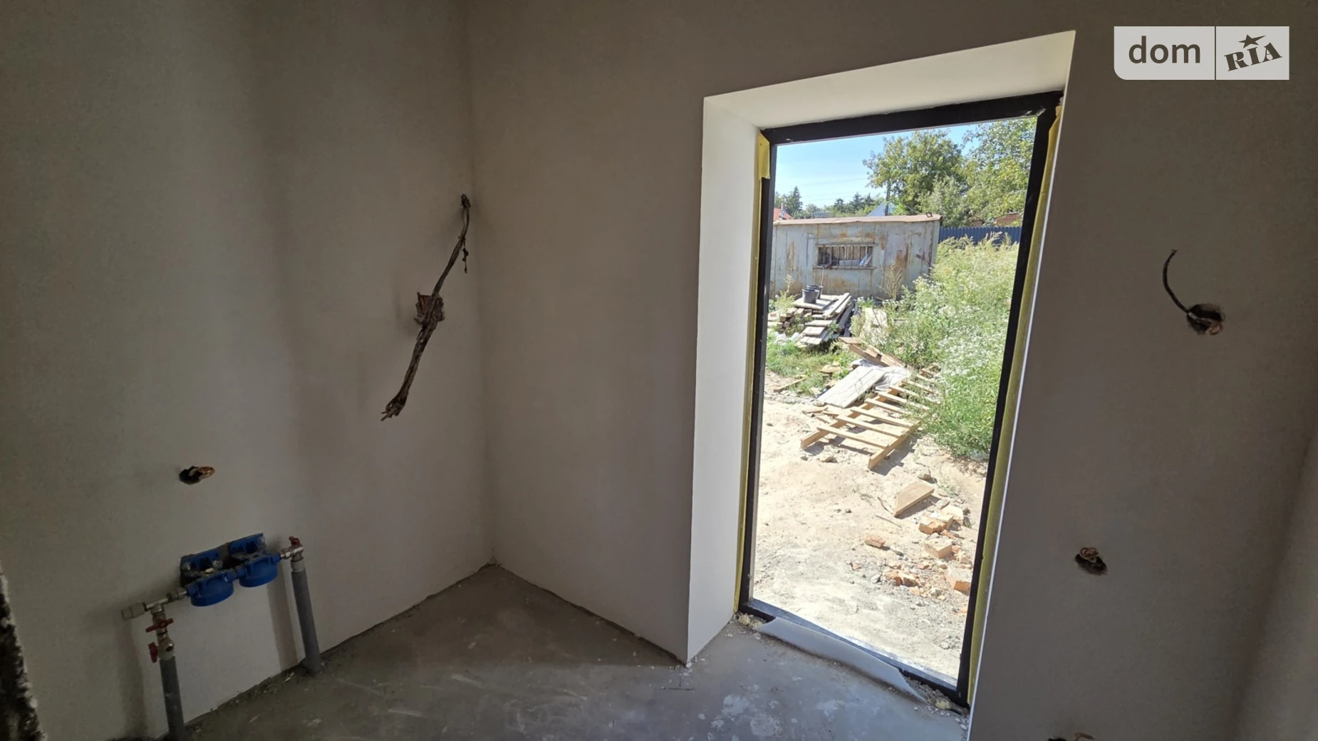 Продается дом на 2 этажа 110 кв. м с камином, цена: 88000 $ - фото 3