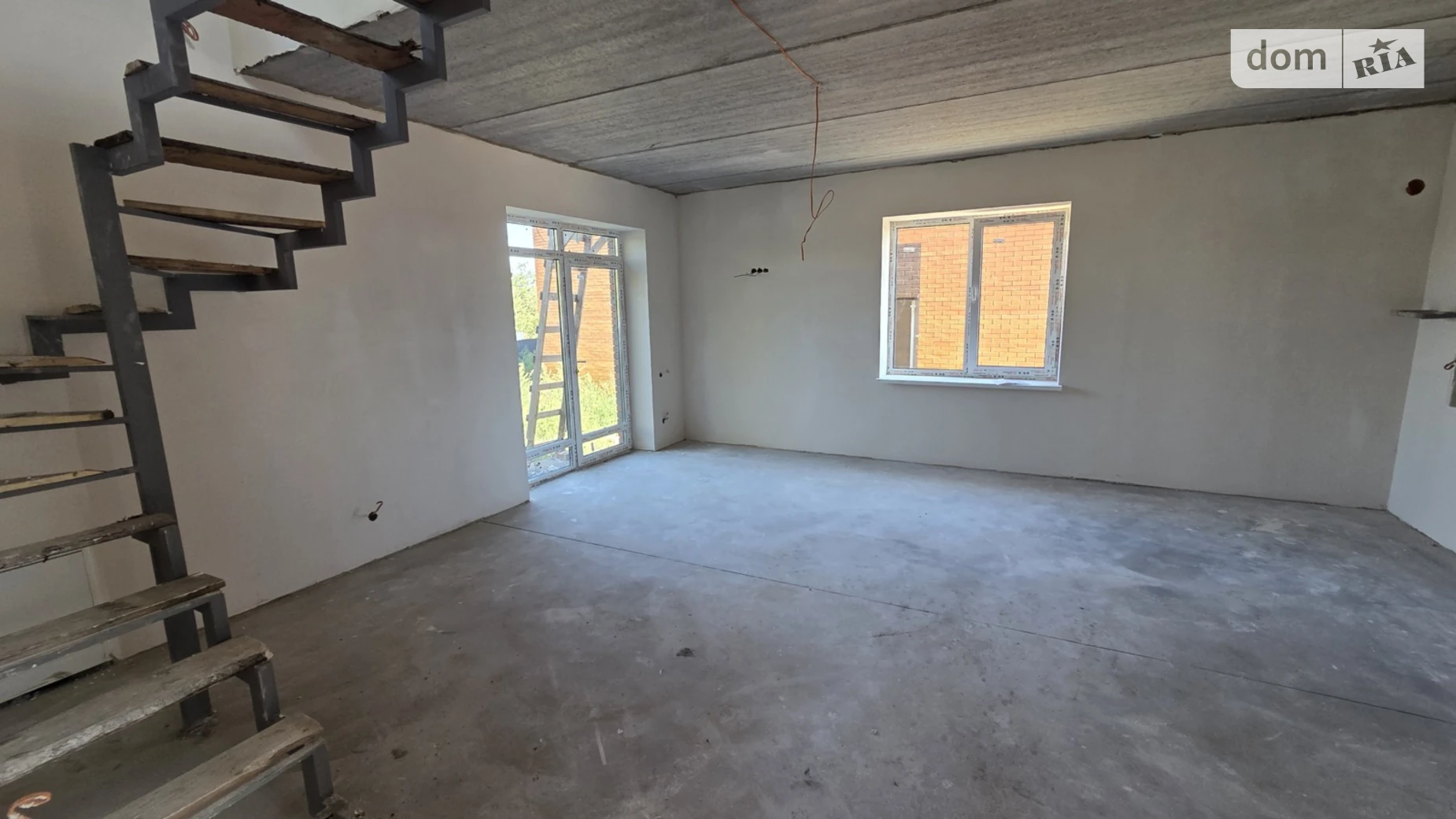 Продается дом на 2 этажа 110 кв. м с камином, цена: 88000 $ - фото 5