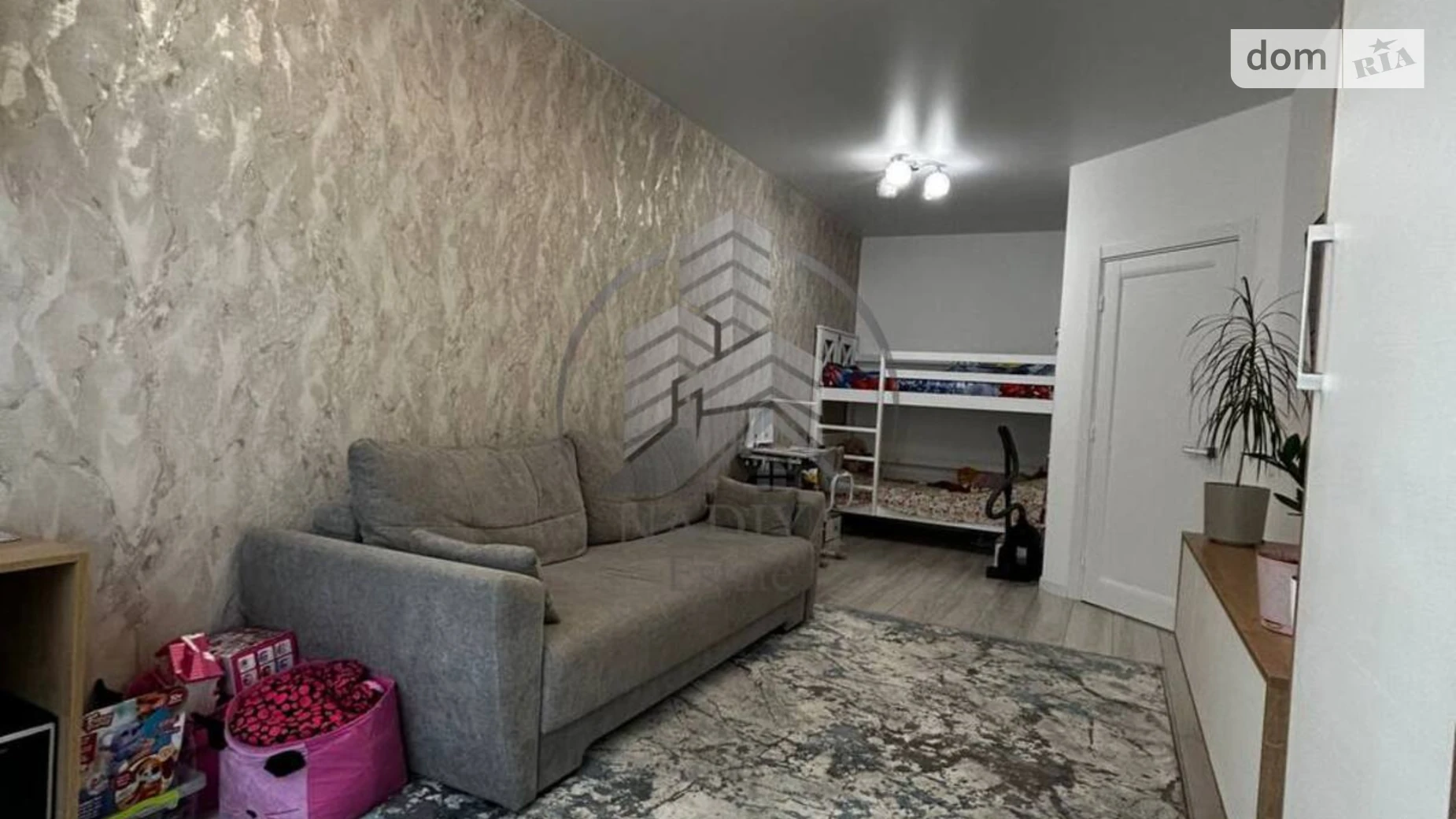 Продается 1-комнатная квартира 38.2 кв. м в Горишнем, ул. Бережанская - фото 2