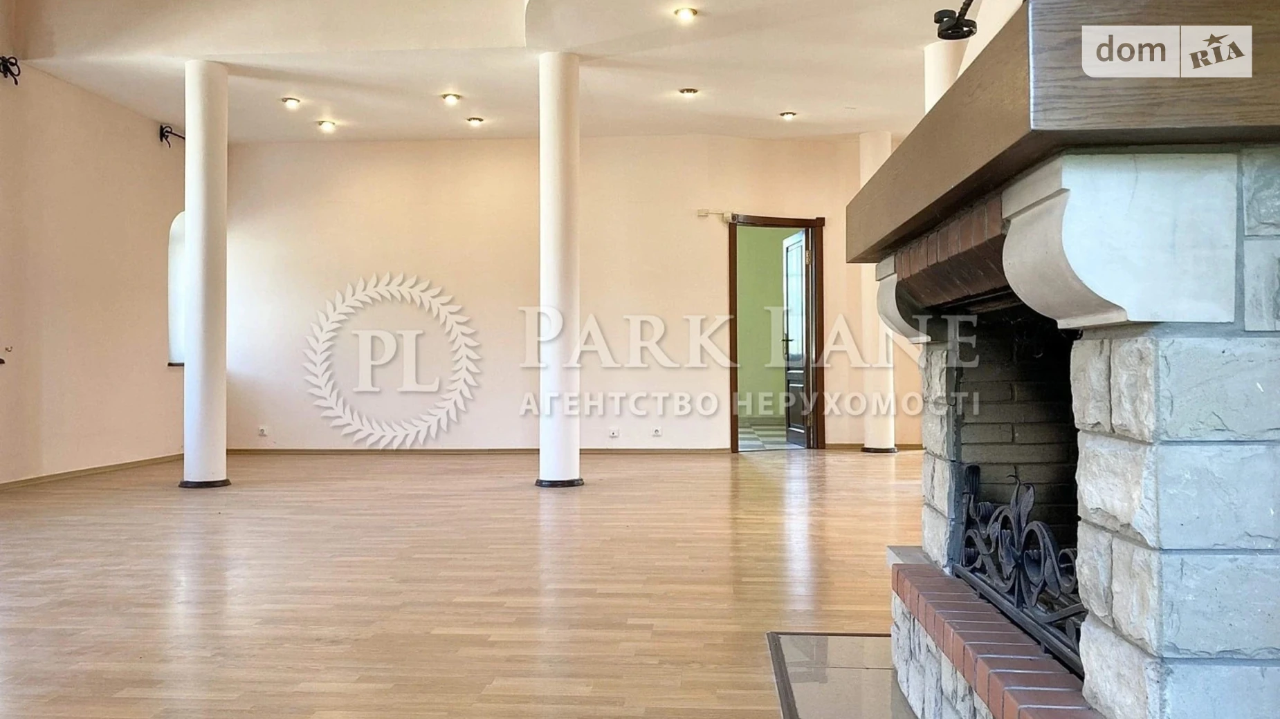 Сдается в аренду дом на 3 этажа 400 кв. м с мебелью, цена: 4000 $ - фото 3