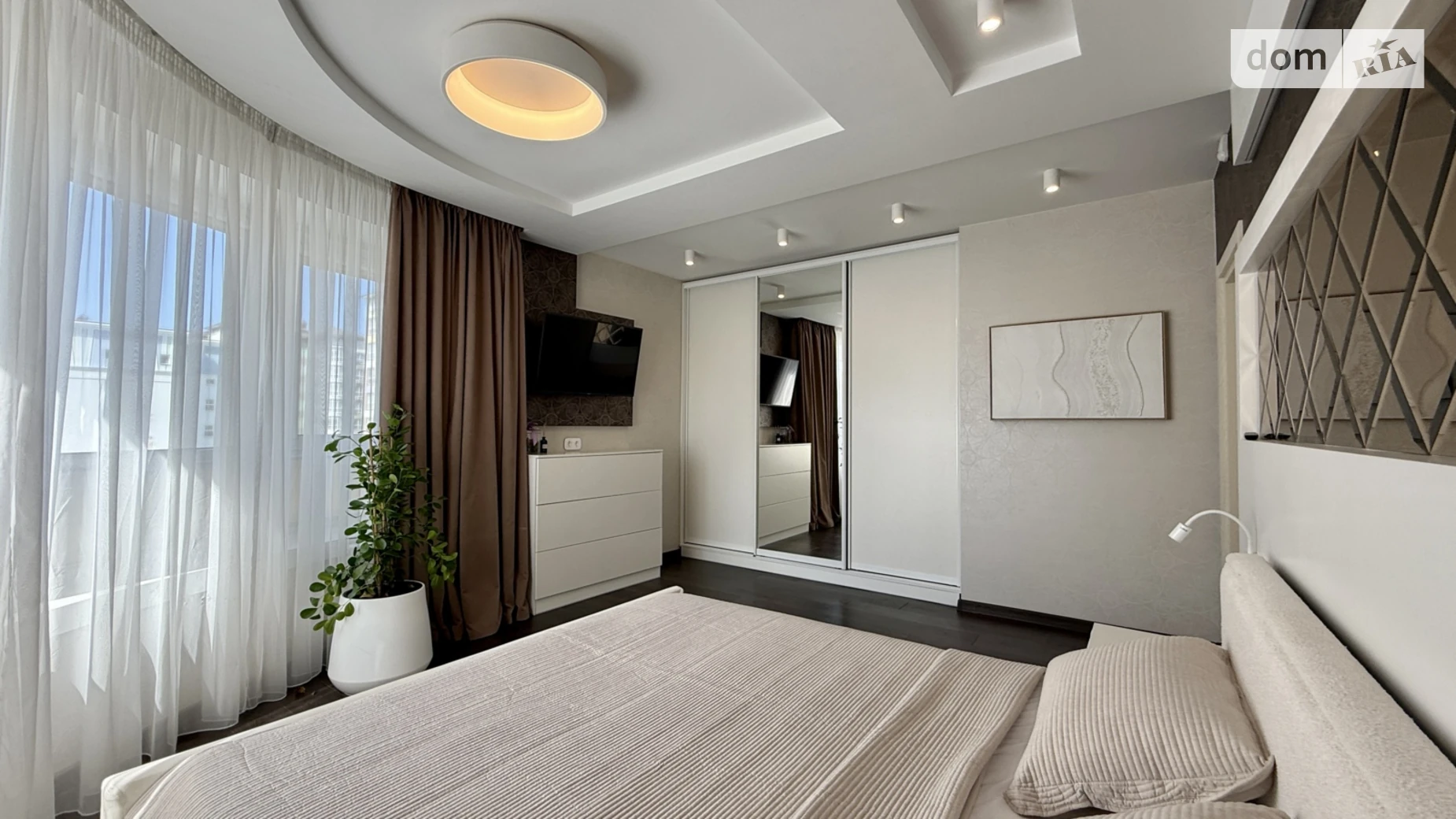 Продається 3-кімнатна квартира 127 кв. м у Крихівцях, вул. Слобідська - фото 2