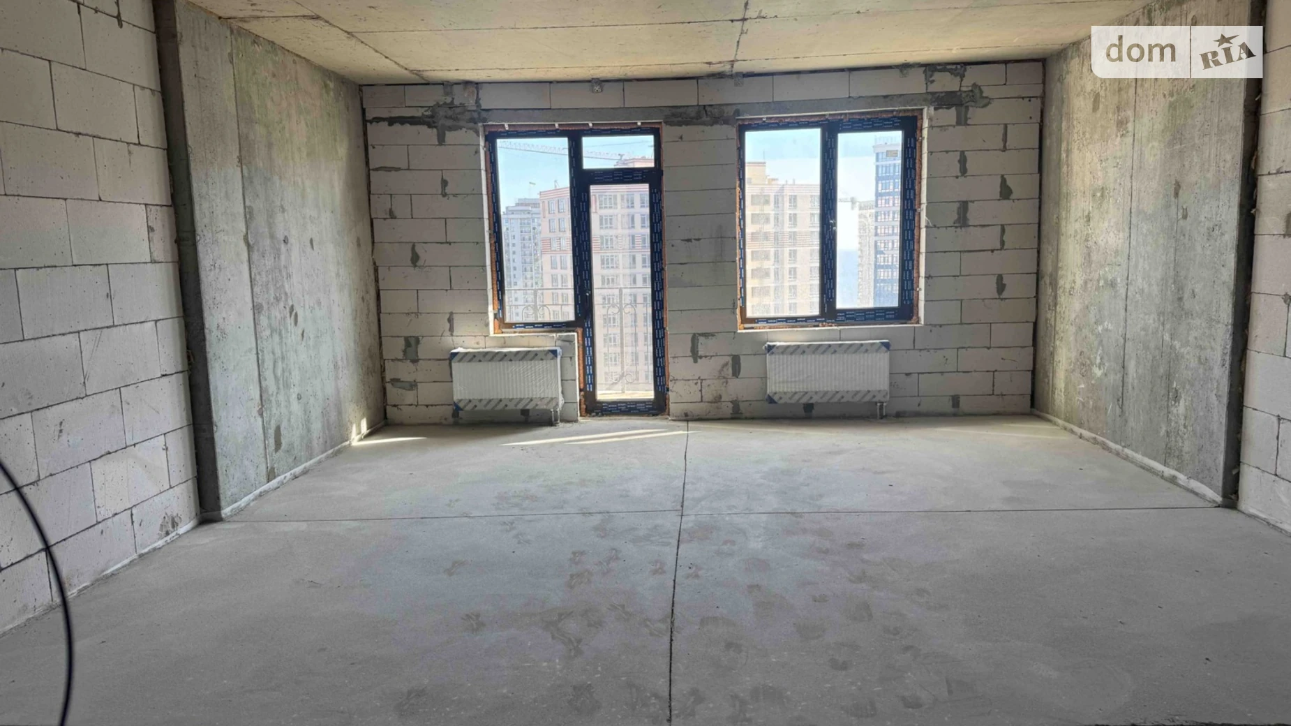 Продается 1-комнатная квартира 43 кв. м в Одессе, ул. Генуэзская, 1/1 - фото 2