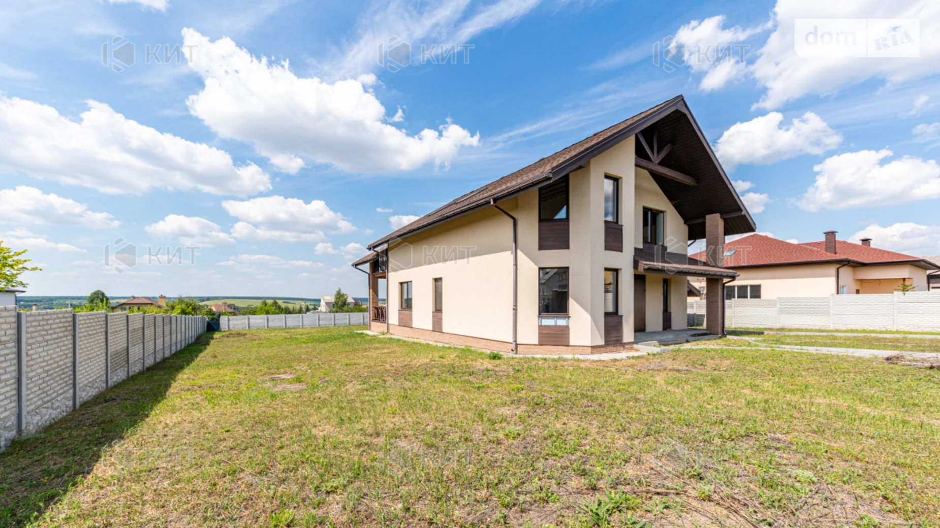 Продается дом на 2 этажа 215 кв. м с баней/сауной, цена: 200000 $ - фото 4