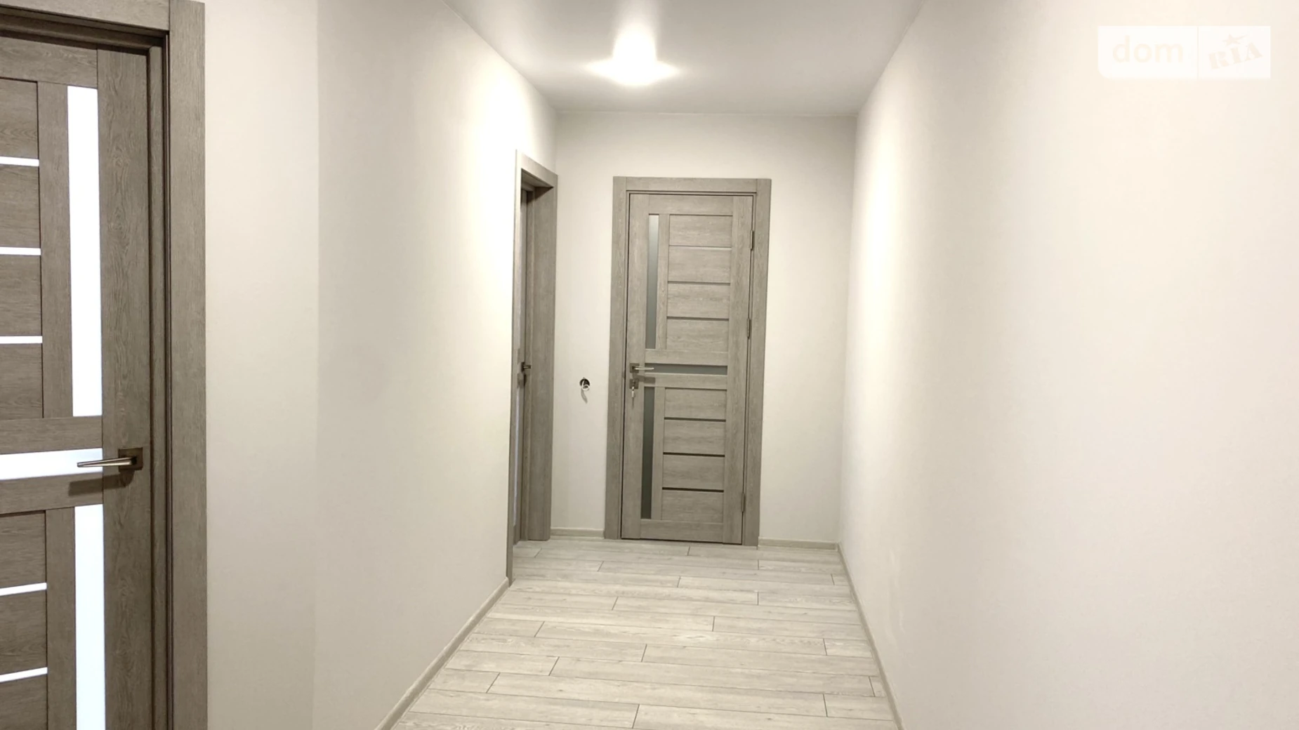 Продается 2-комнатная квартира 68 кв. м в Ровно, ул. Гайдамацкая, 13Б - фото 5