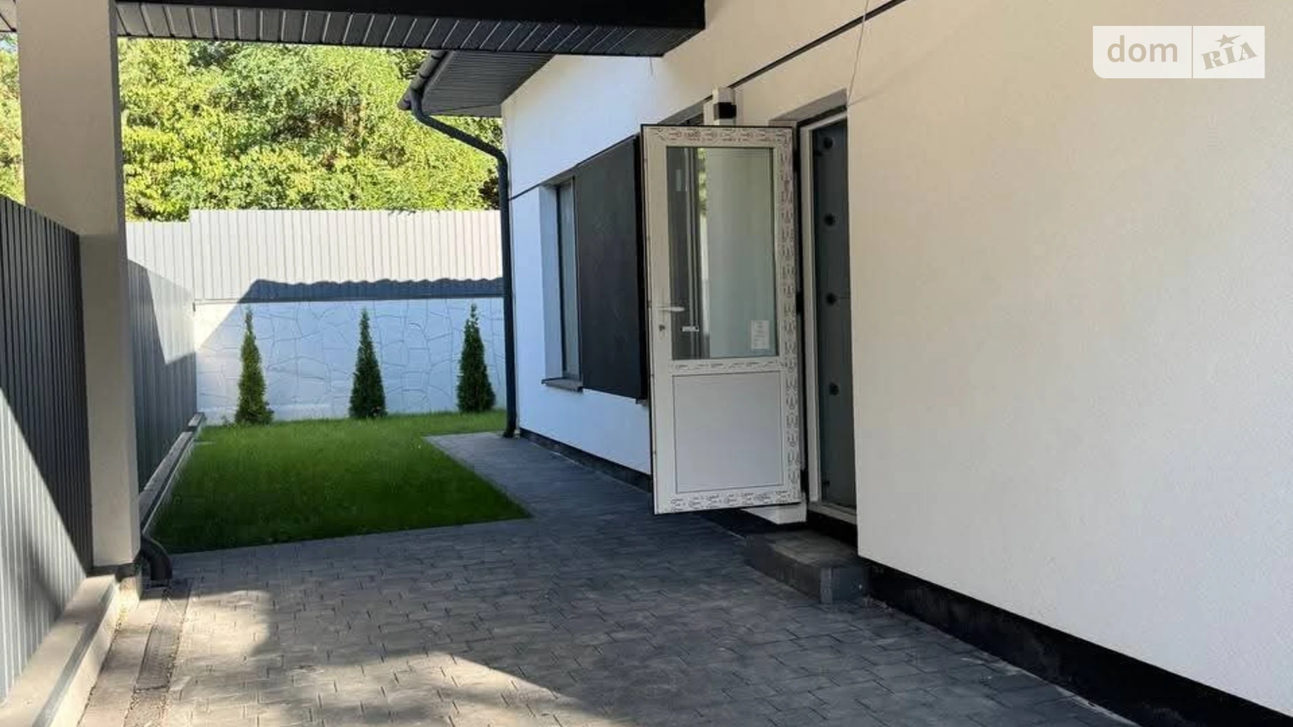 Продается одноэтажный дом 105 кв. м с балконом, цена: 98000 $ - фото 2