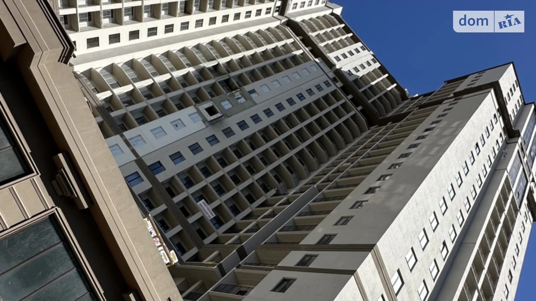 Продается 2-комнатная квартира 76.18 кв. м в Одессе, ул. Дача Ковалевского, 5 - фото 2