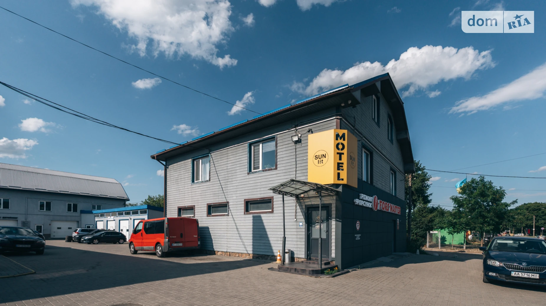 Продается объект сферы услуг 3300 кв. м в 2-этажном здании, цена: 1200000 $ - фото 2