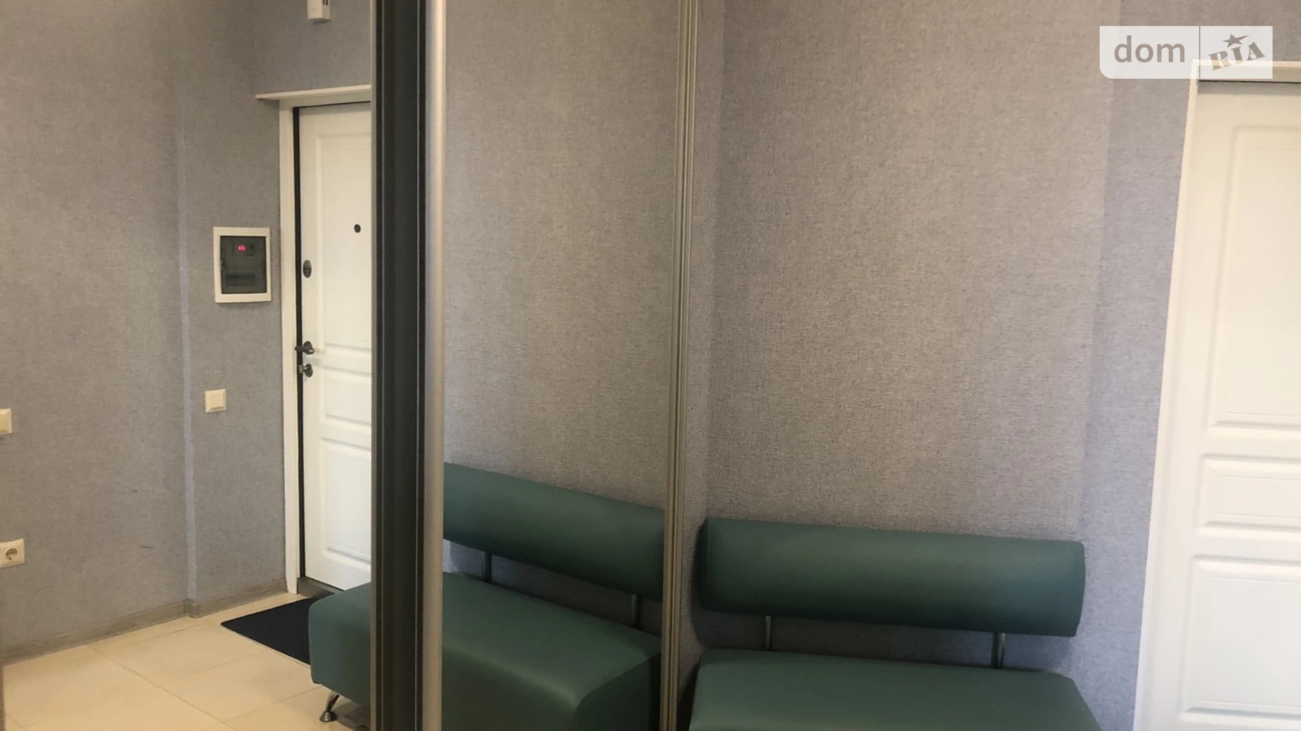 Продается 1-комнатная квартира 48.8 кв. м в Киеве, ул. Олевская - фото 2