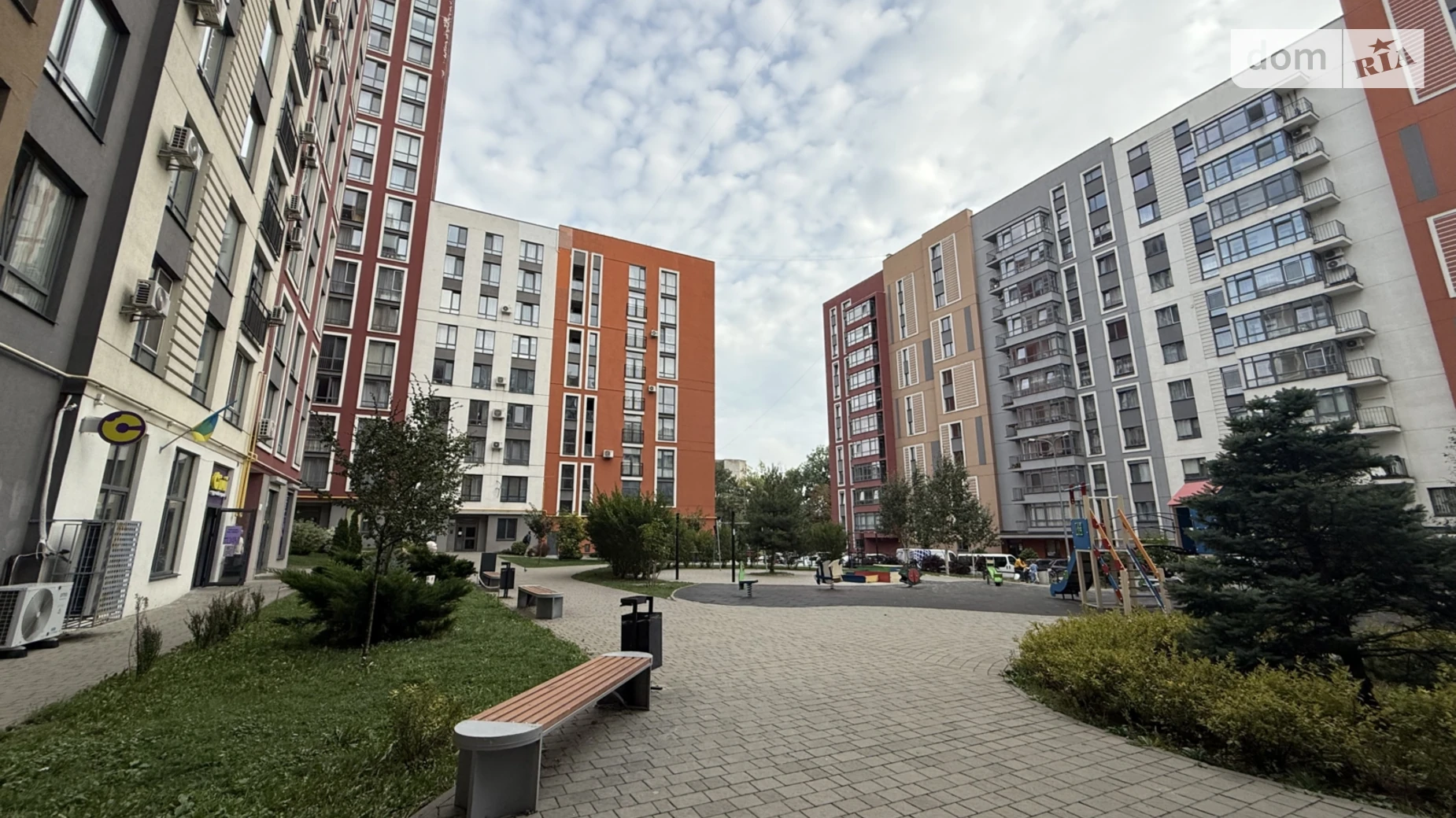 Продається 2-кімнатна квартира 62 кв. м у Львові, вул. Шевченка Тараса, 60 корпус 3 - фото 3