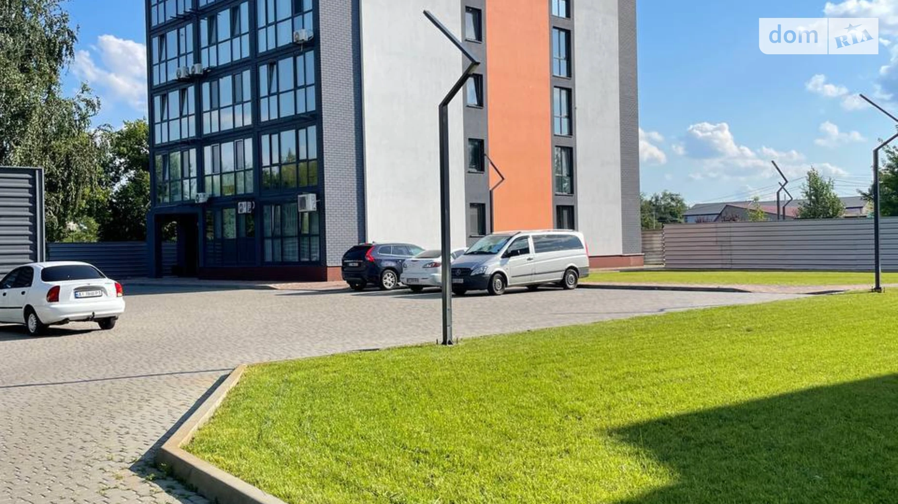 Продается 1-комнатная квартира 65 кв. м в, цена: 45000 $ - фото 2