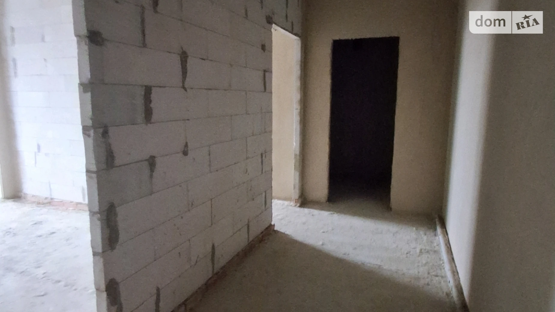 Продается 1-комнатная квартира 46 кв. м в Житомире, ул. Домбровского, 3Б - фото 2