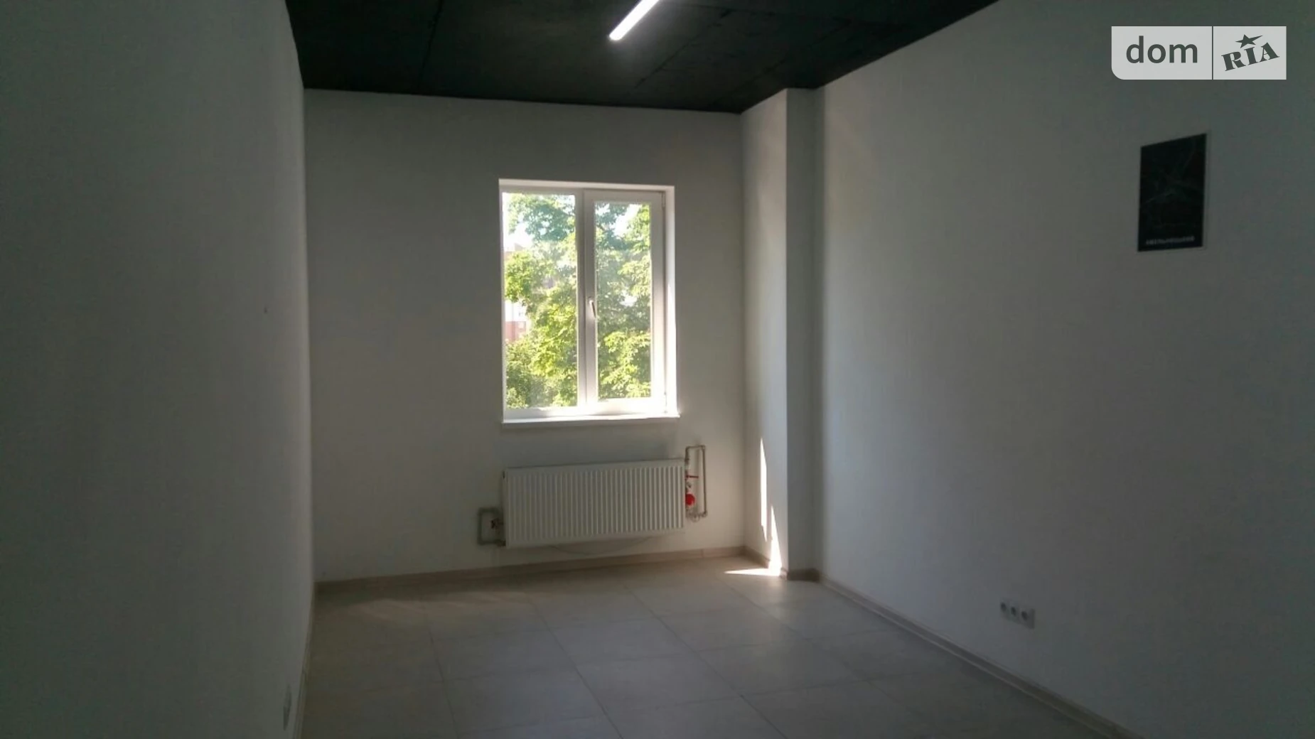 Сдается в аренду офис 20 кв. м в бизнес-центре, цена: 4400 грн - фото 3