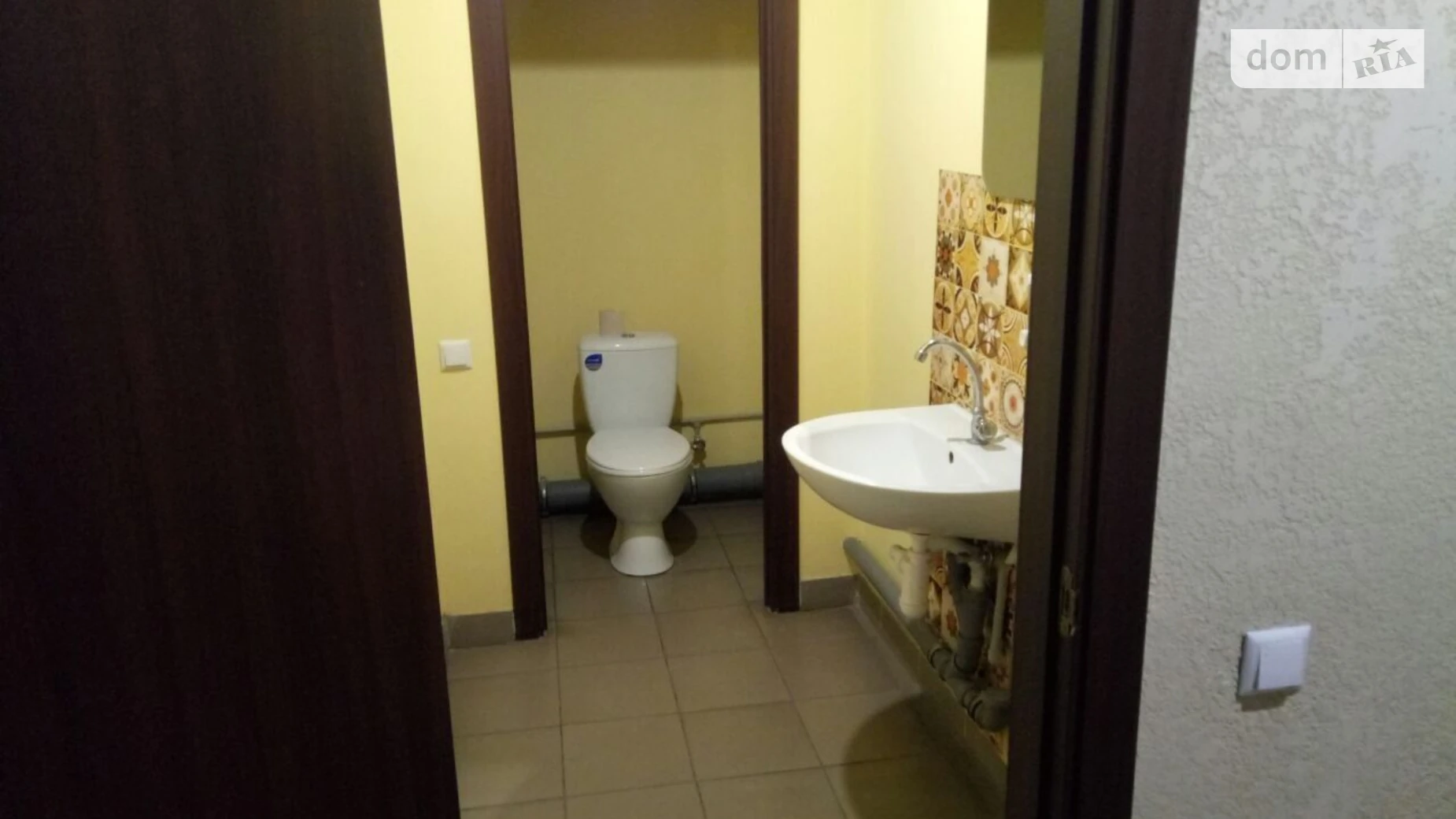 Сдается в аренду офис 20 кв. м в бизнес-центре, цена: 4400 грн - фото 5