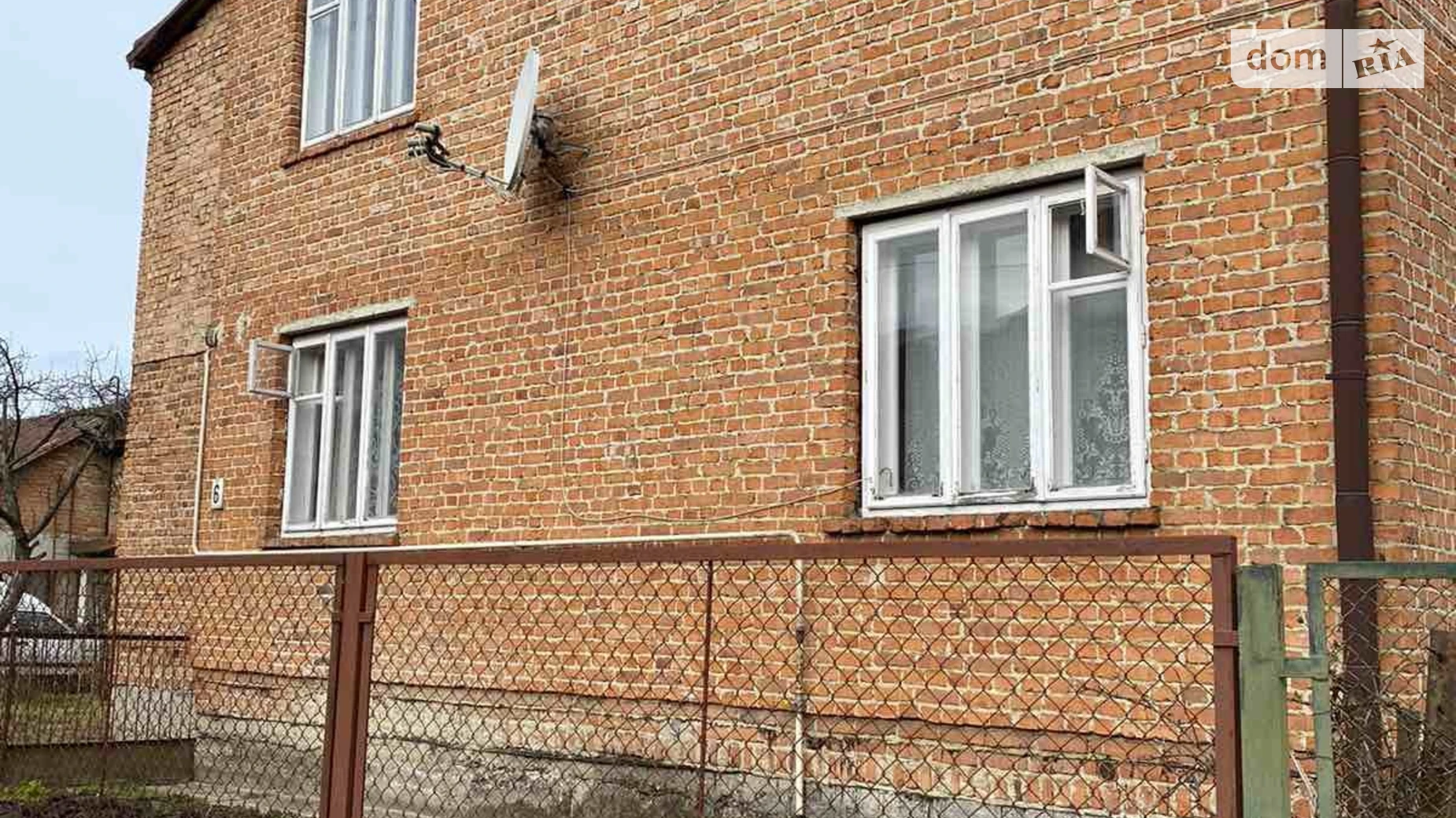 Продается дом на 2 этажа 154.4 кв. м с гаражом, цена: 130000 $ - фото 2