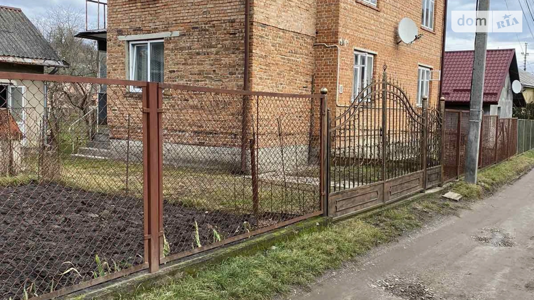 Продается дом на 2 этажа 154.4 кв. м с гаражом, цена: 130000 $ - фото 3