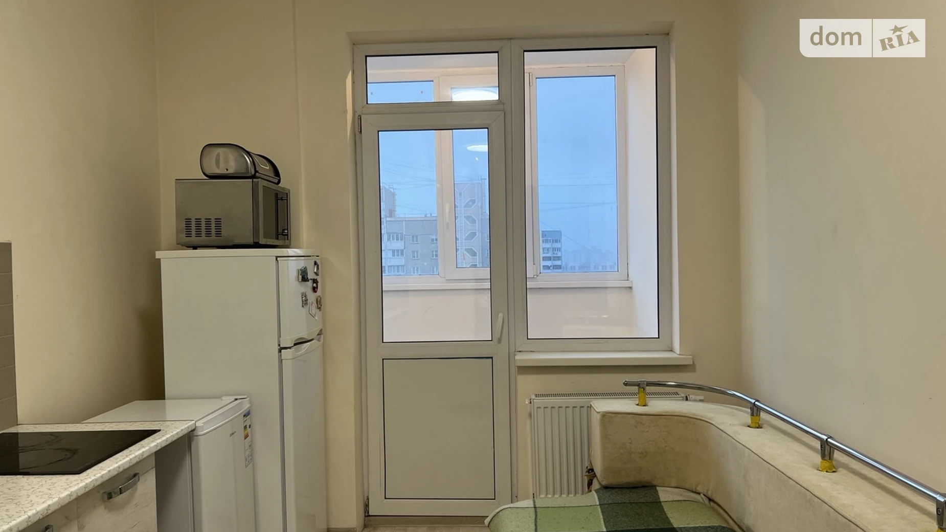 Продается 1-комнатная квартира 41.7 кв. м в Киеве, ул. Олевская - фото 2