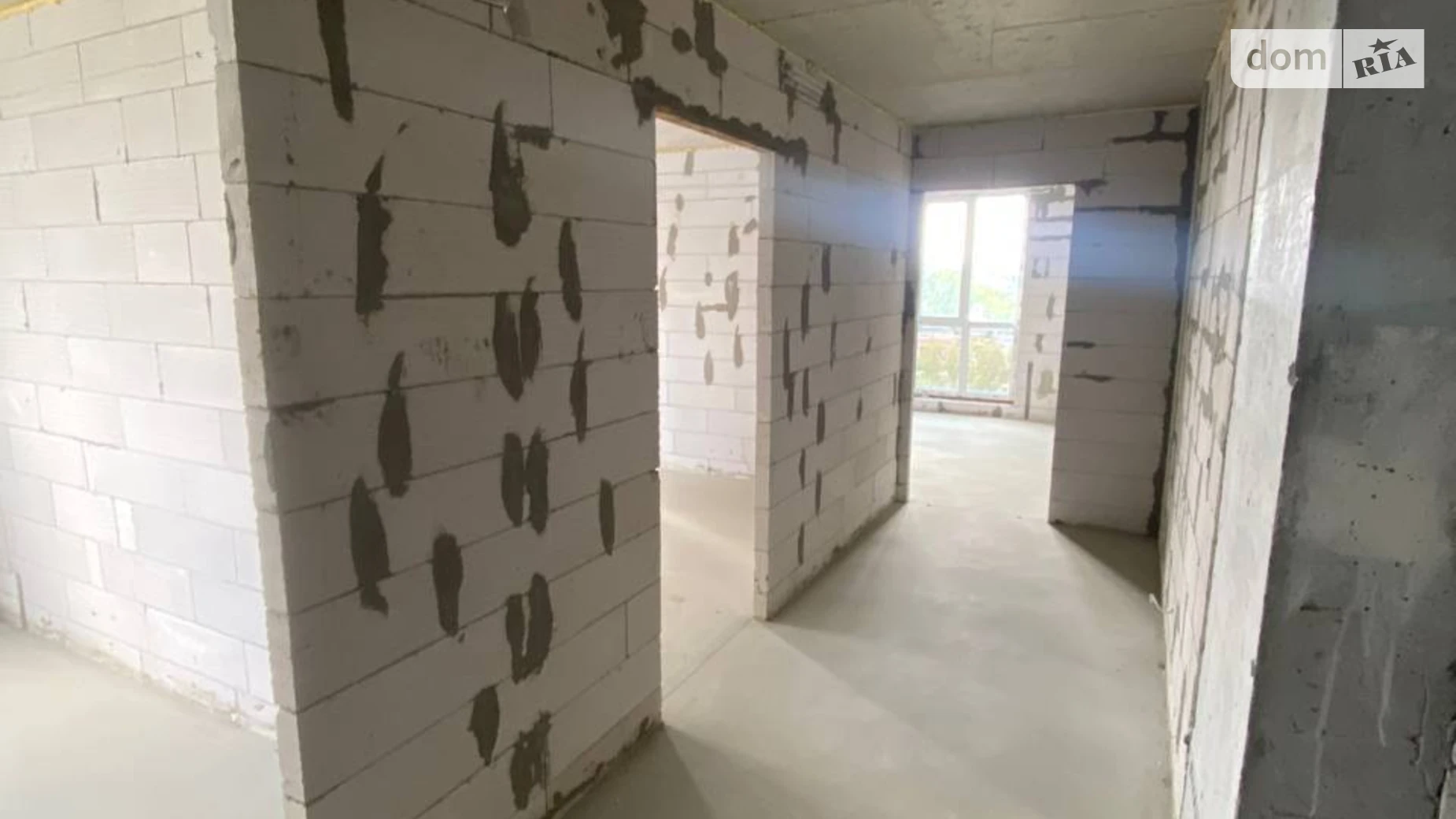 2-комнатная квартира 70.7 кв. м в Тернополе, ул. Черновецкая, 48Б - фото 2
