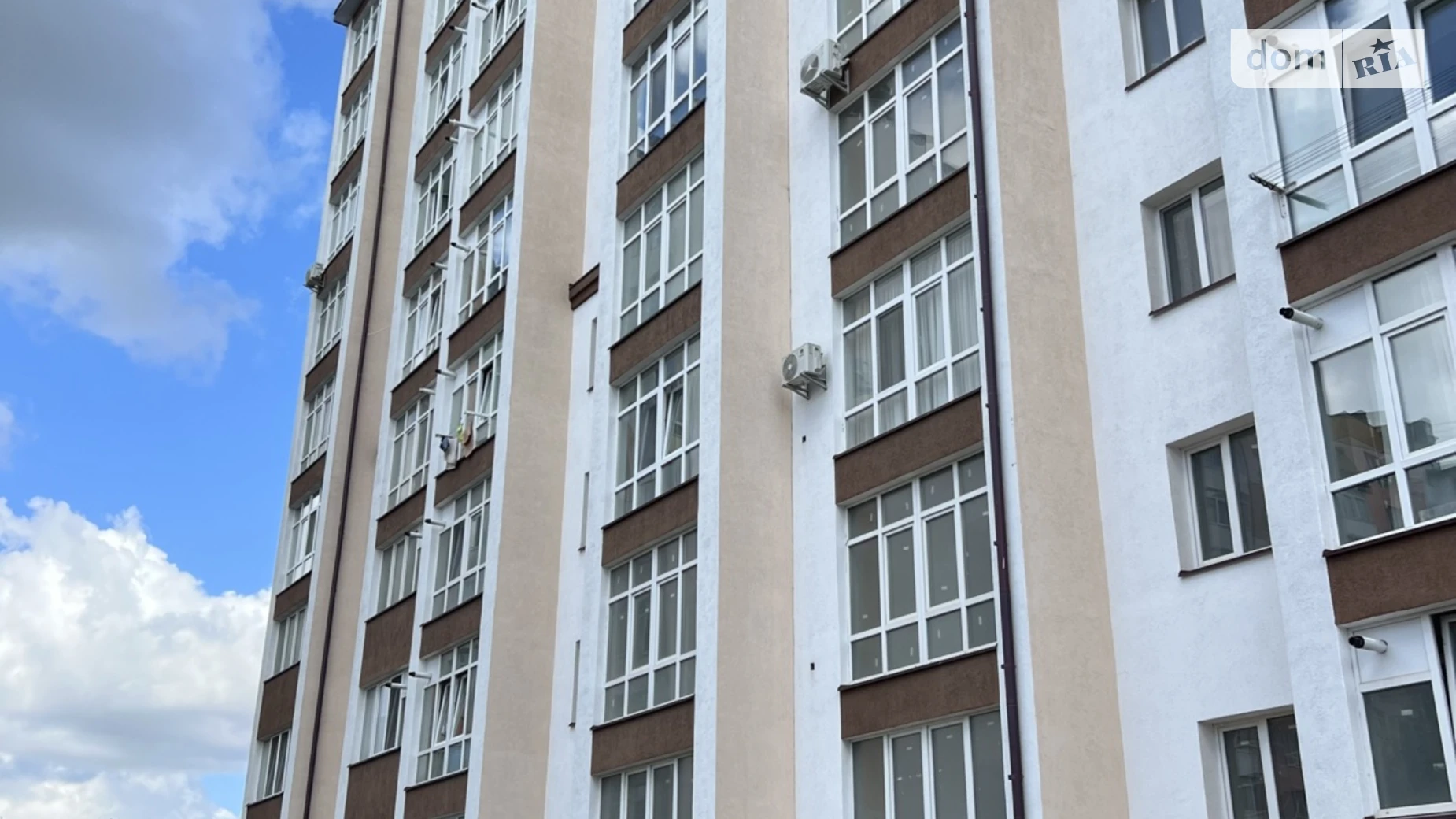 Продається 2-кімнатна квартира 64.8 кв. м у Івано-Франківську, вул. Вовчинецька, 208 - фото 2