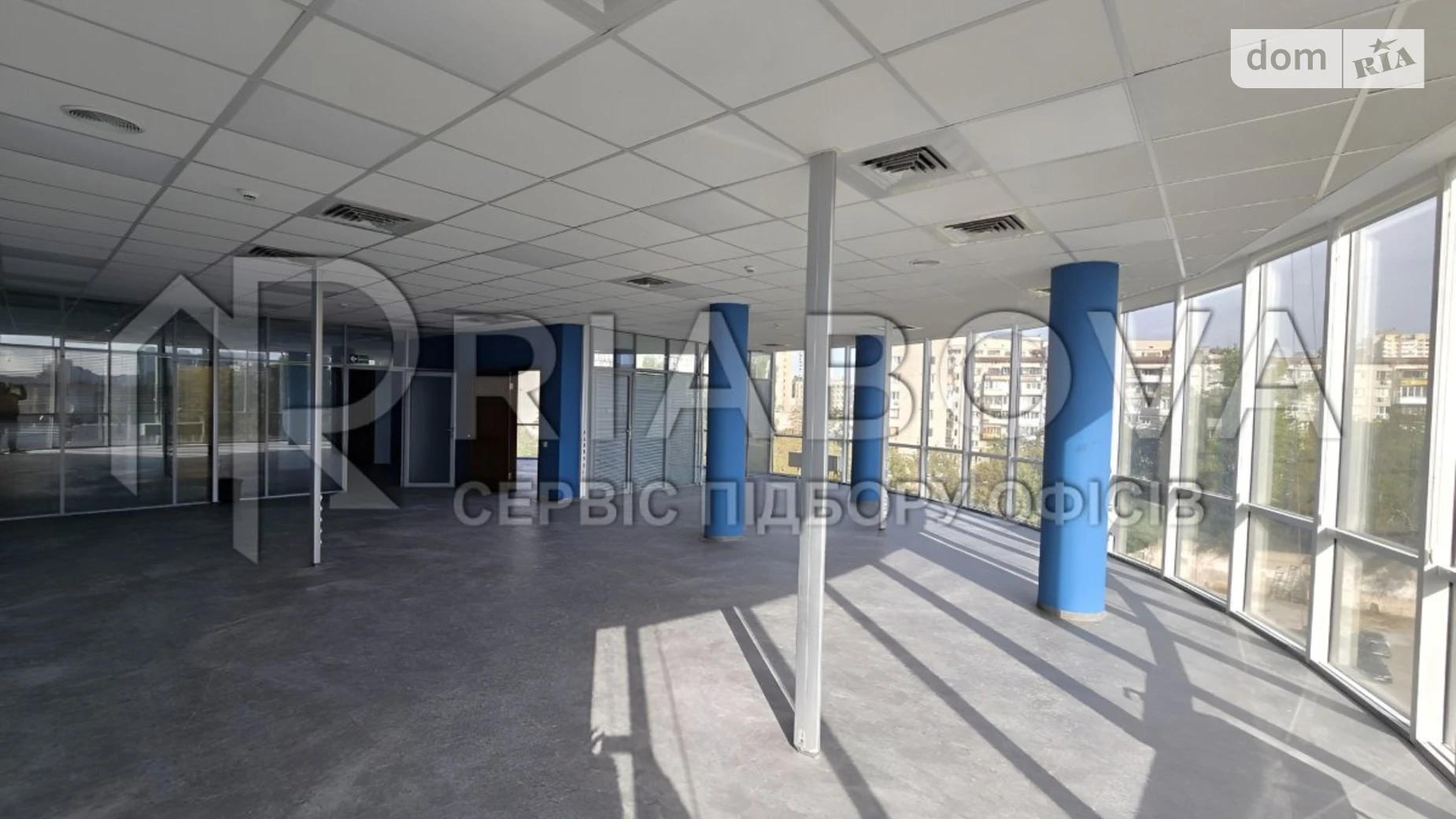 Сдается в аренду офис 270.6 кв. м в бизнес-центре, цена: 4762 $ - фото 5