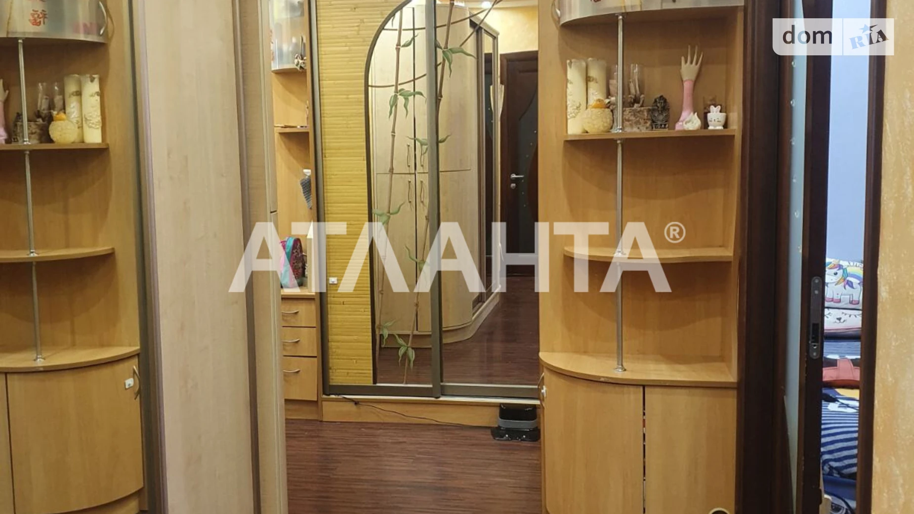 Продается 2-комнатная квартира 78 кв. м в Одессе, ул. Академика Сахарова, 36 - фото 4