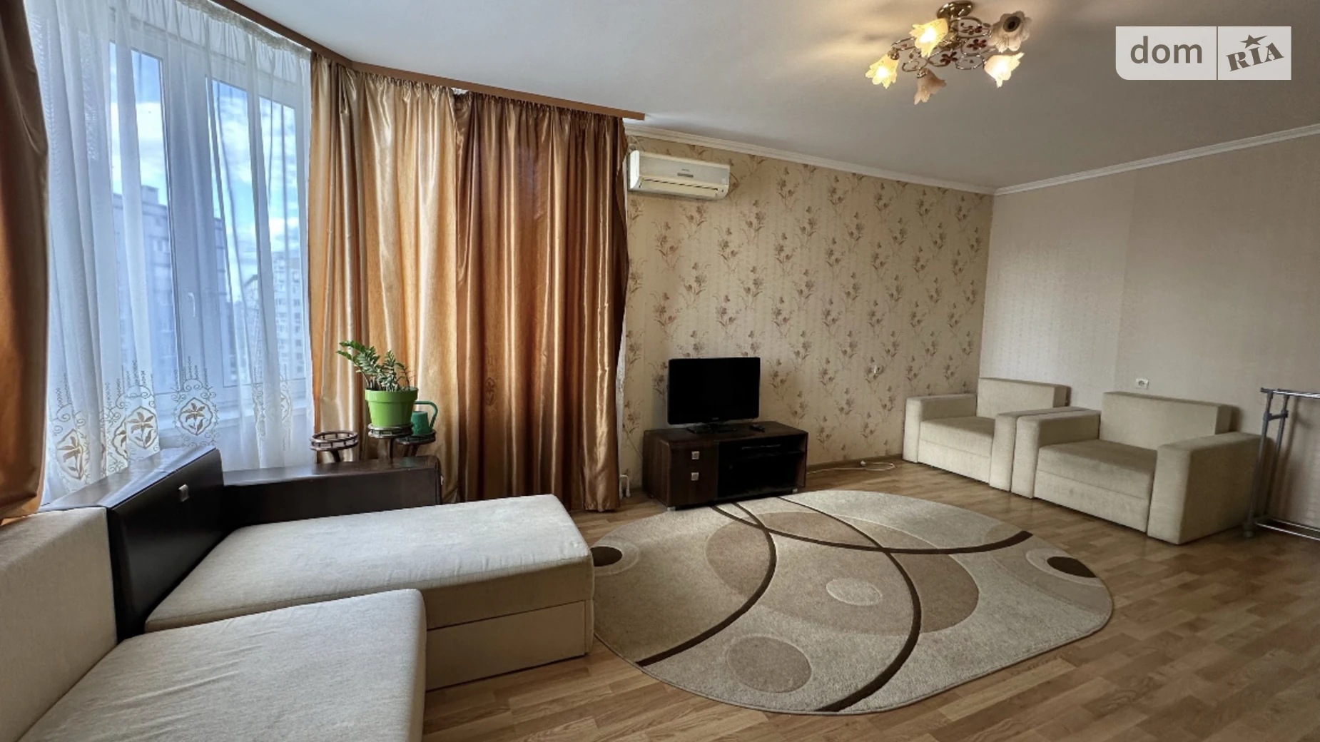 Продается 1-комнатная квартира 52.7 кв. м в Киеве, ул. Драгоманова, 6А - фото 2