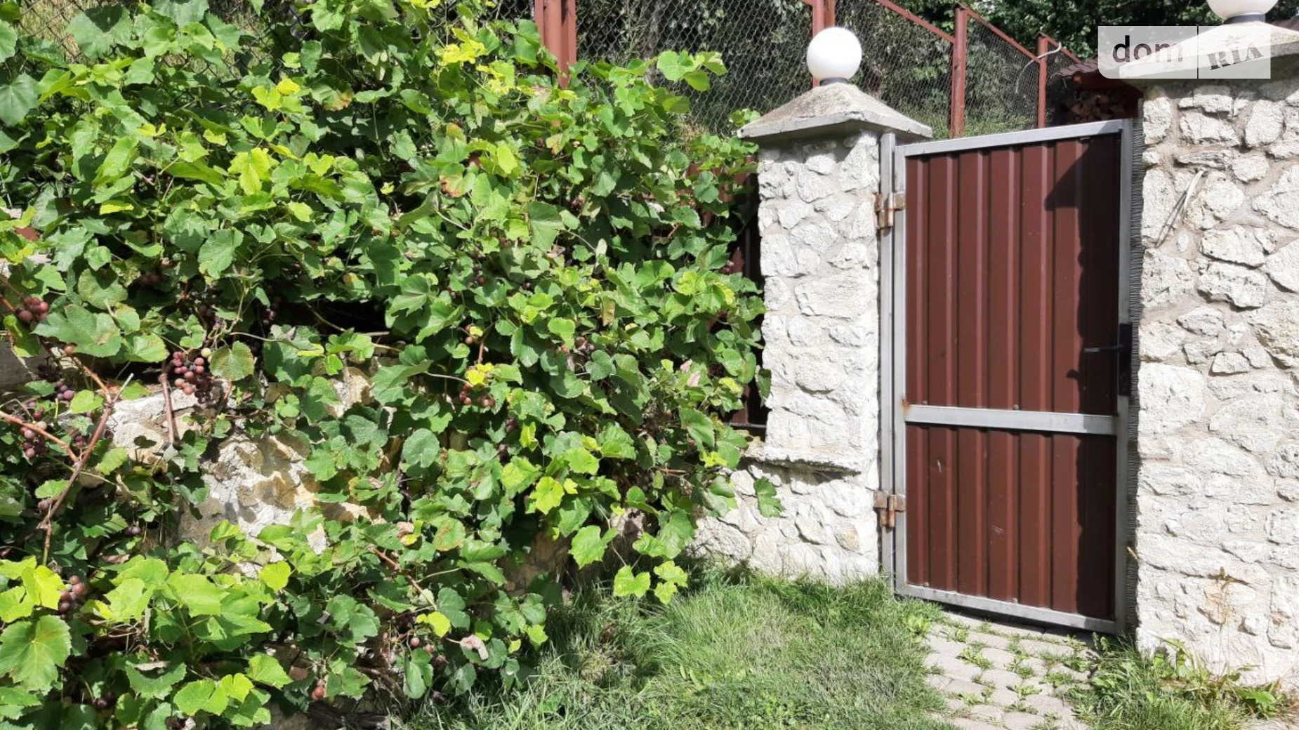 Продается дом на 2 этажа 256 кв. м с беседкой, цена: 250000 $ - фото 3